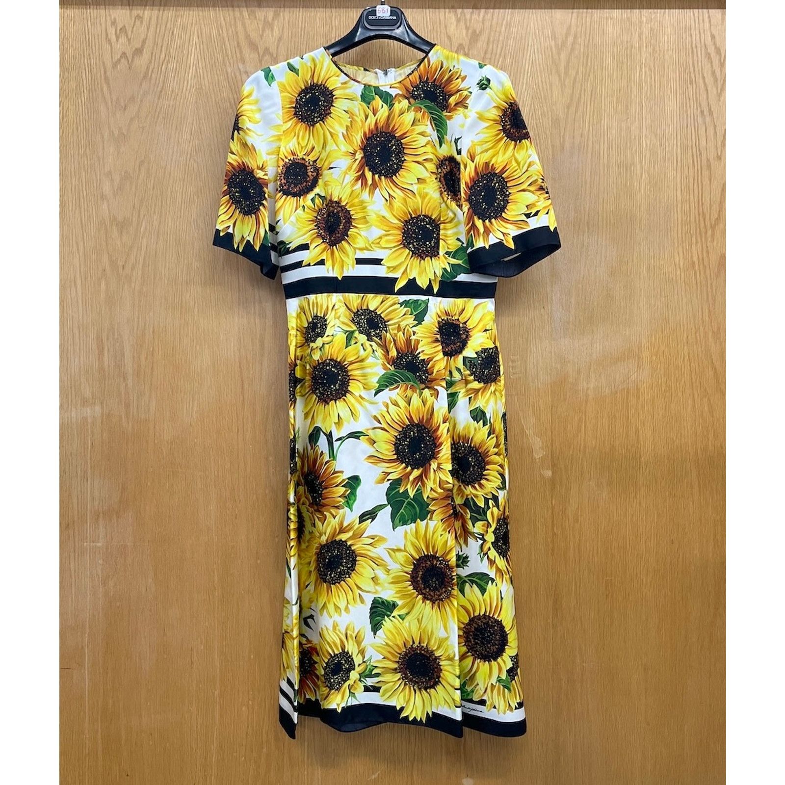Dolce & Gabbana Dolce & Gabbana Yellow Floral Silk Twill Midi Dress IT 42 M Size M / US 6-8 / IT 42-44 - 5 Thumbnail