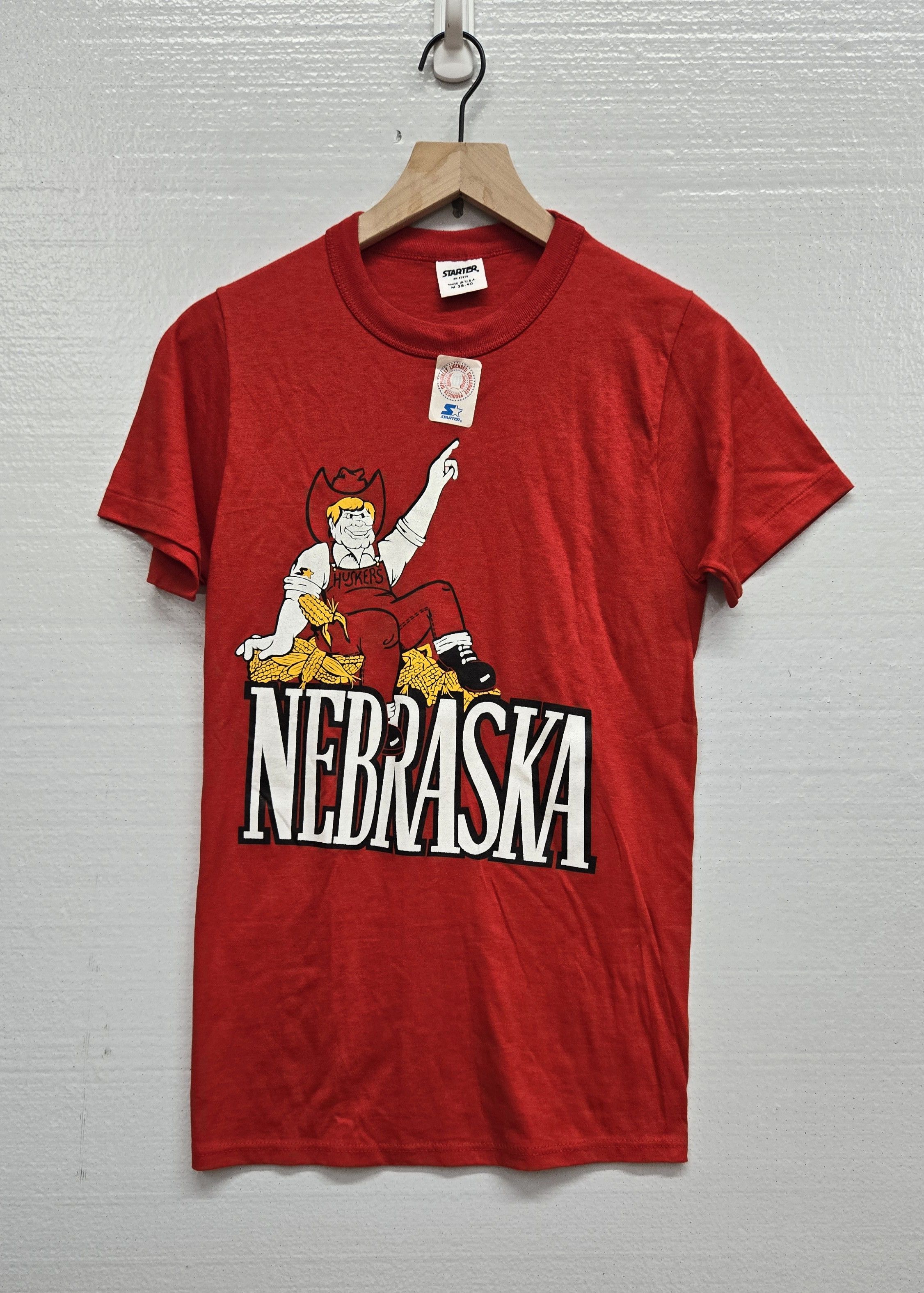 Vintage Vintage 90s Starter Nebraska Cornhuskers dead stock Tee Size US S / EU 44-46 / 1 - 1 Thumbnail