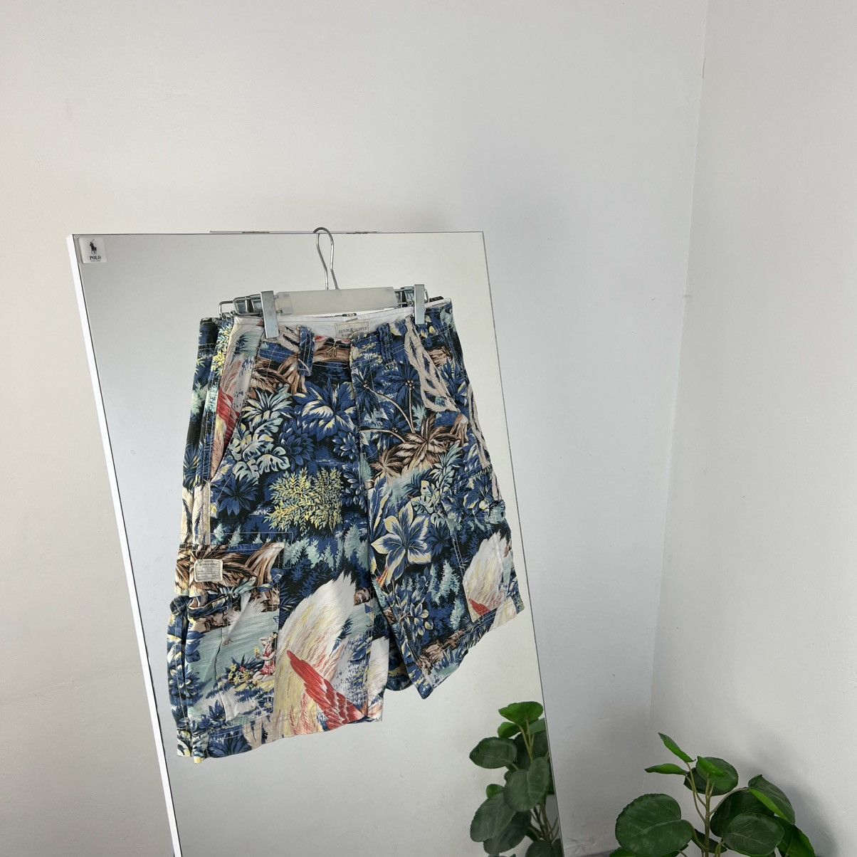 Denim & Supply Ralph Lauren Vintage Y2K Denim & Supply Ralph Lauren Floral Cargo Shorts Size US 31 - 1 Thumbnail