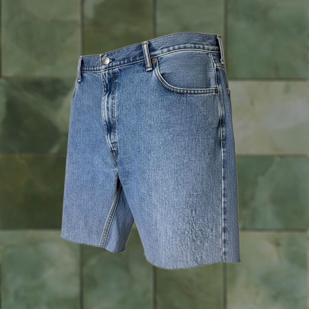 Levi's VINTAGE Levi's 505 Straight Fit Denim Jean Shorts Mens Size 42 Blue Cutoff Frayed Hem Bermuda Distressed Pockets Logo Patch USA 90s/USA Mens Size US 42 / EU 58 - 1 Thumbnail