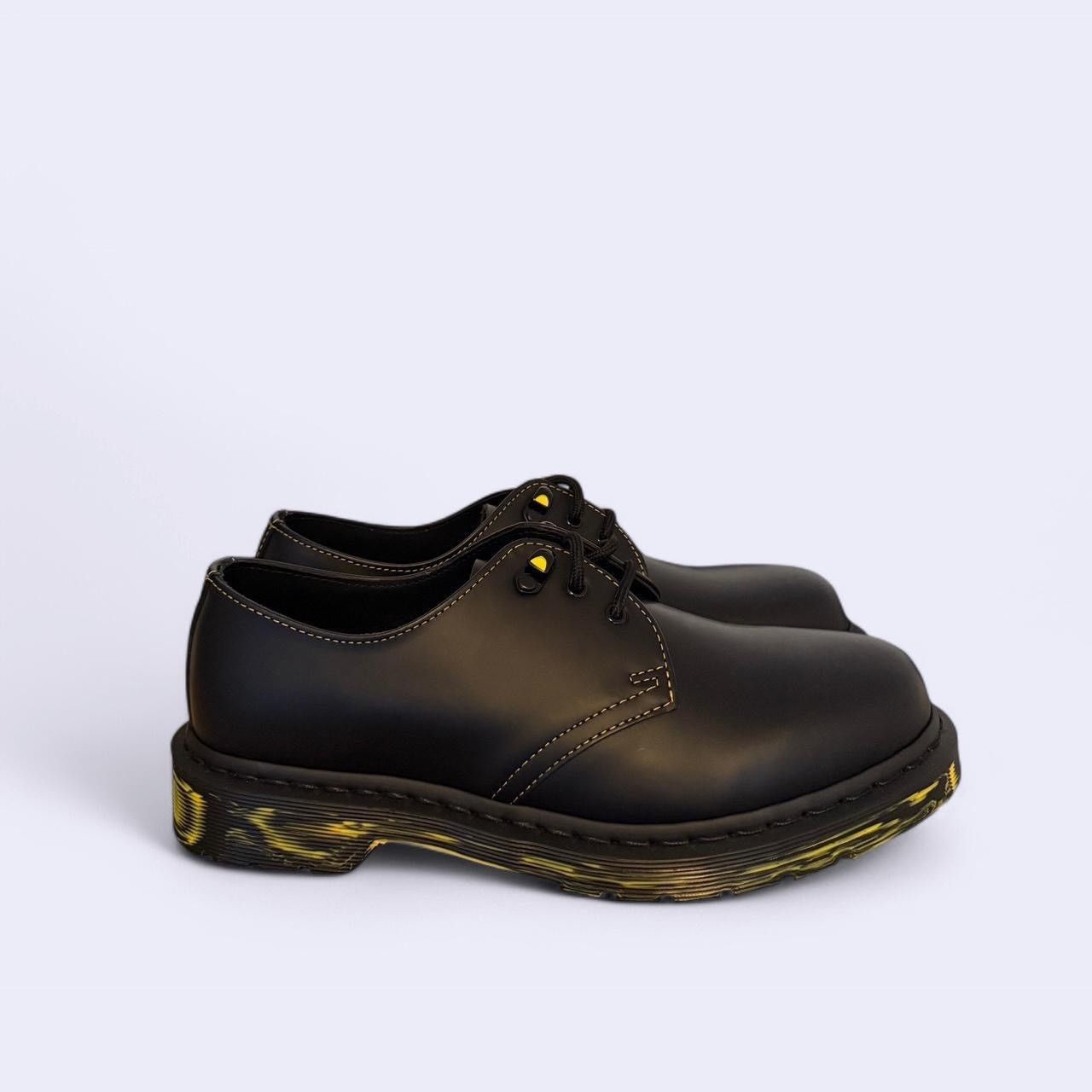 Other Doc Marten Marble Sole Low Size US 8 / EU 41 - 1 Thumbnail