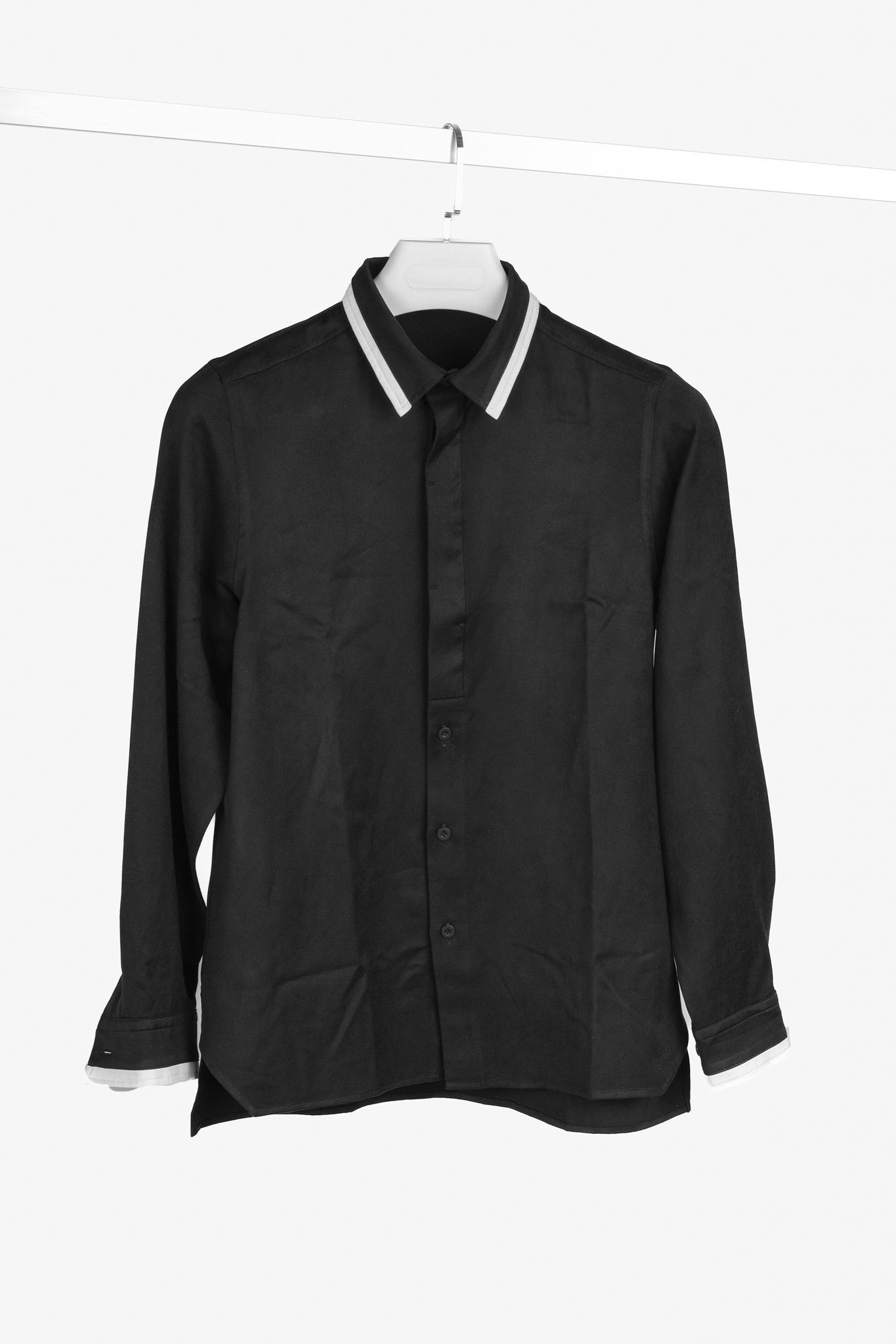Issey Miyake Issey Miyake Black White Moleskin Button Up Shirt Size M / US 6-8 / IT 42-44 - 1 Thumbnail