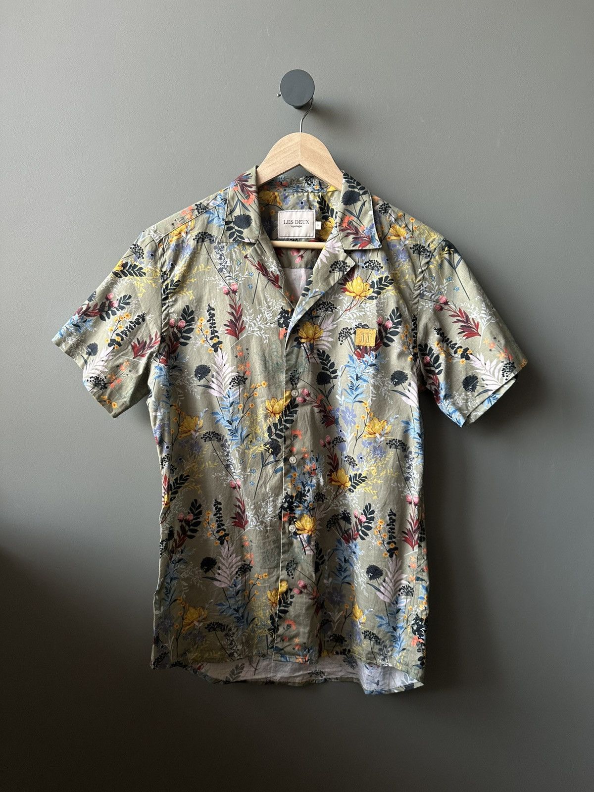 Les Deux Les Deux Copenhague Floral Hawaii Shirt Size S Size US S / EU 44-46 / 1 - 1 Thumbnail