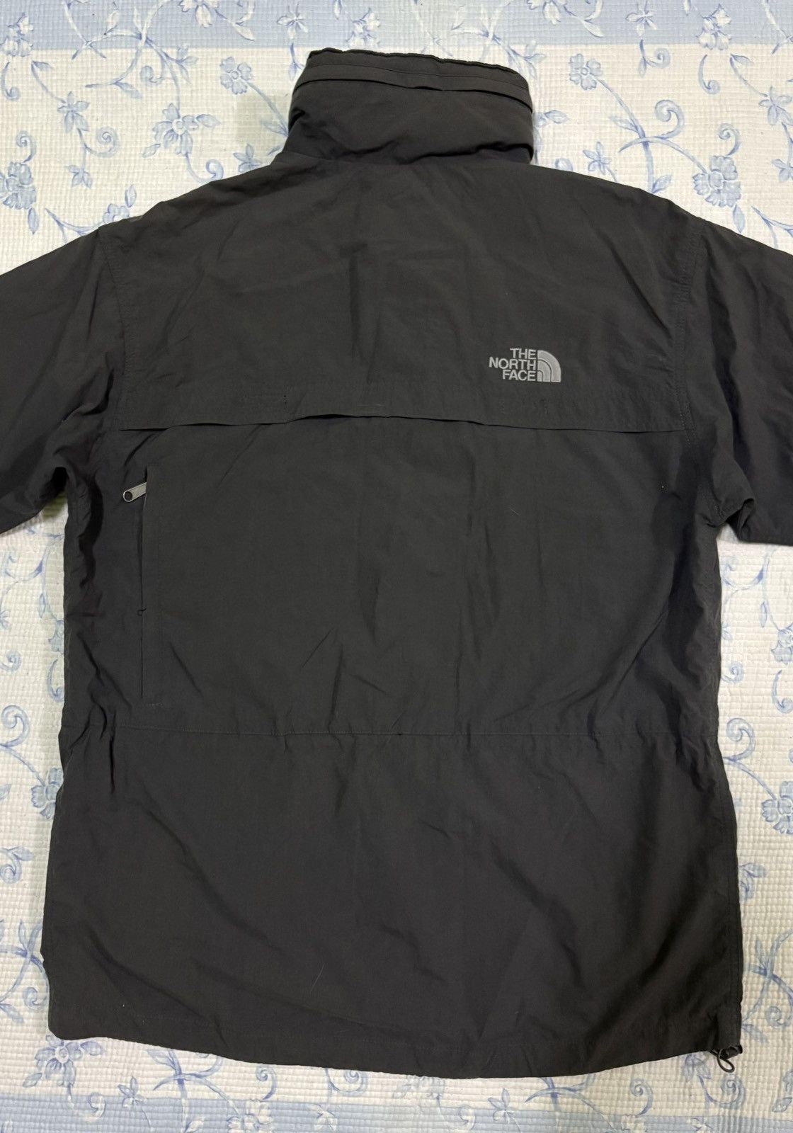 The North Face The North Face Multi Pocket Windbreaker Jacket Size US L / EU 52-54 / 3 - 11 Thumbnail