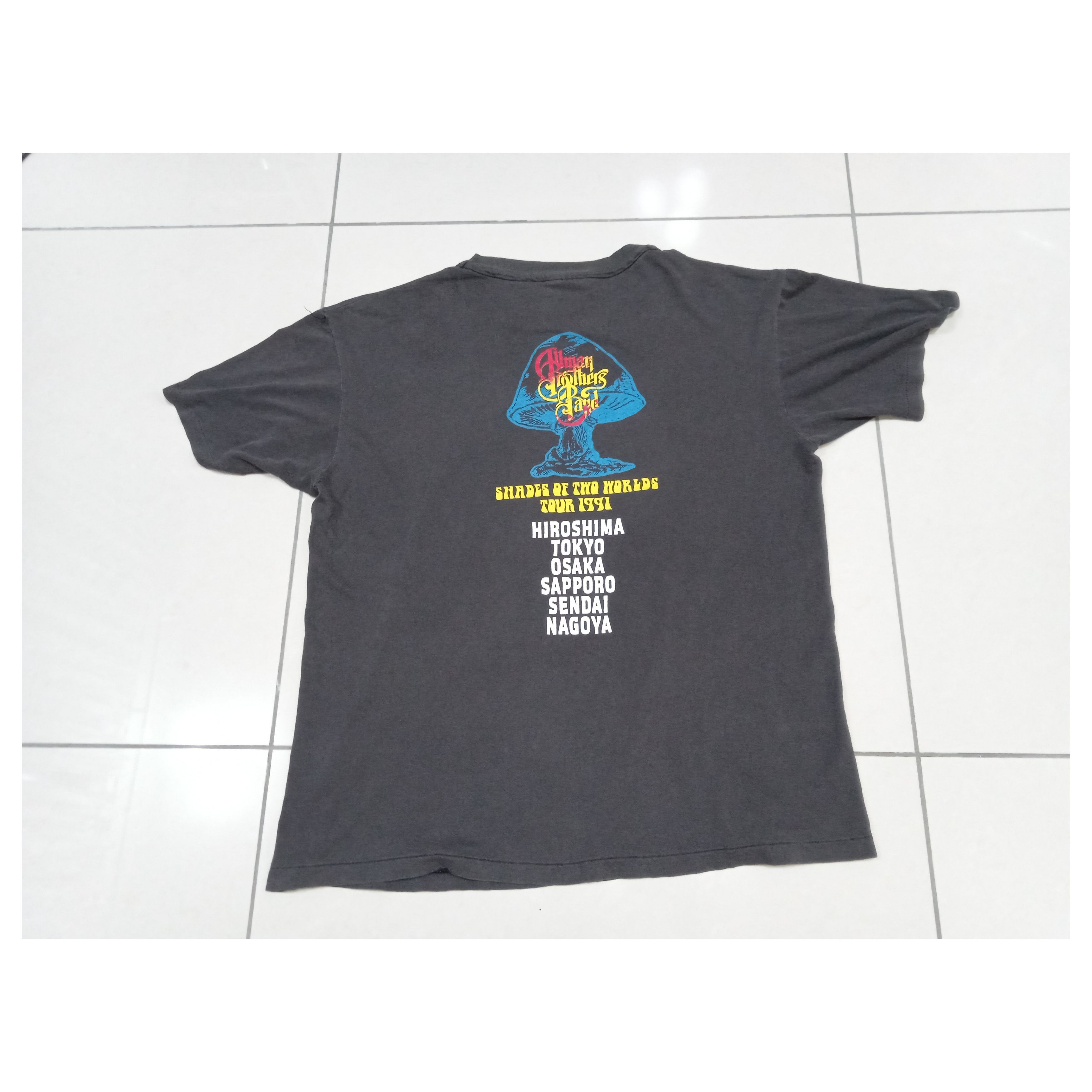 Band Tees Distressed Vintage 90s Allman Brothers 1991 Tour T Shirt Size US L / EU 52-54 / 3 - 2 Thumbnail