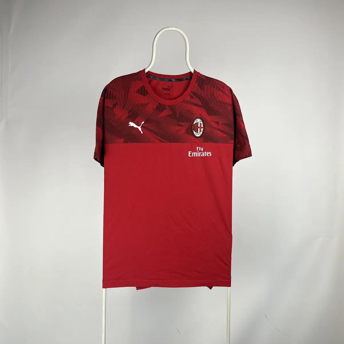 Puma Puma Ac Milan Tshirt home shirt size Large Size US L / EU 52-54 / 3 - 1 Thumbnail