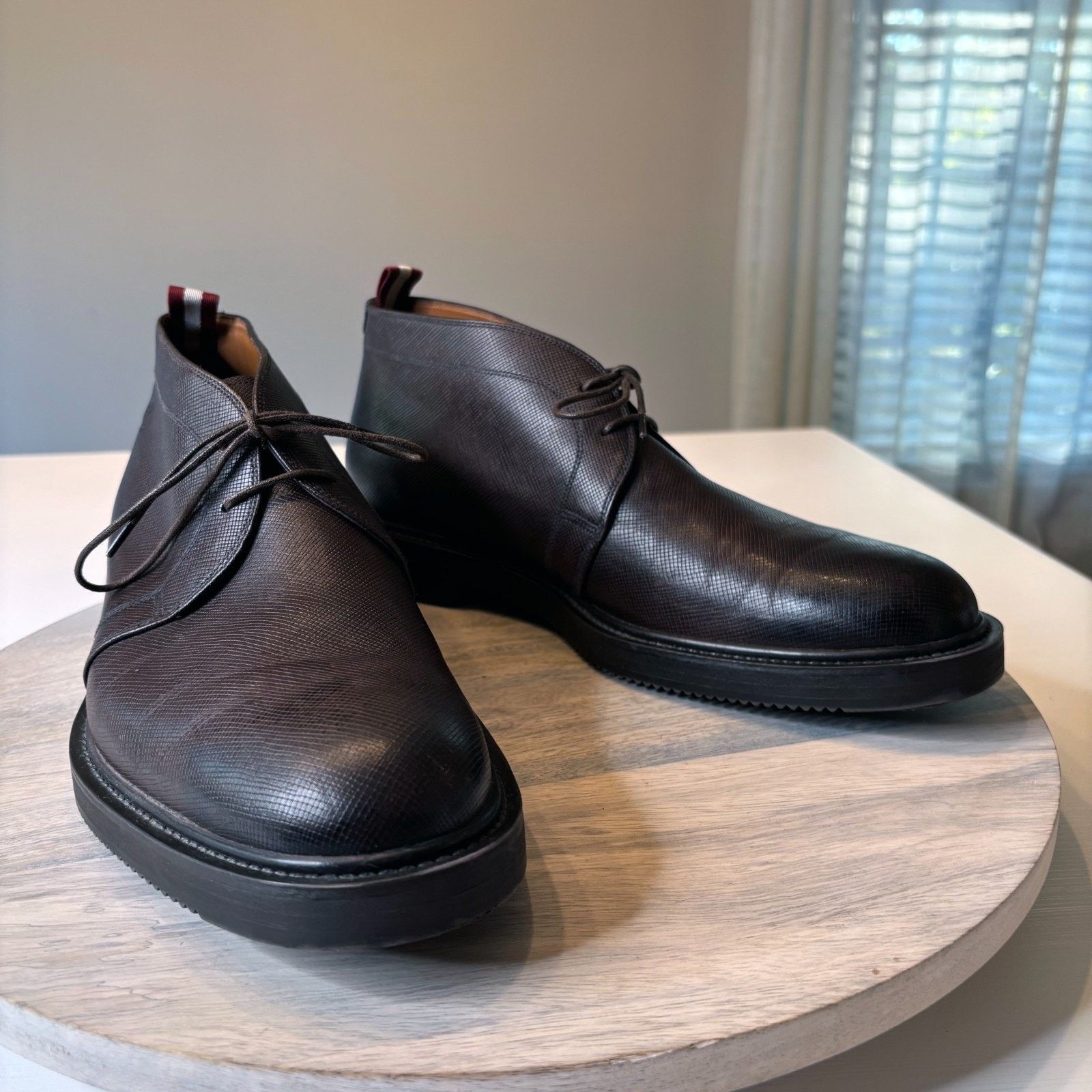 Bally Bally Vilmar Saffiano Leather Chukka Boots Men’s Size 11 D Size US 11 / EU 44 - 1 Thumbnail