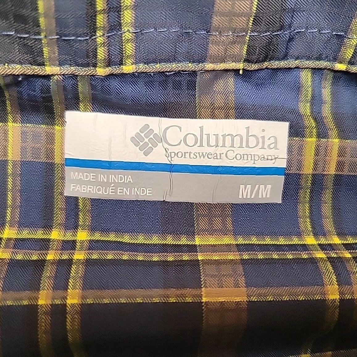 Vintage Columbia Shirt Mens M Blue Plaid Long Sleeve Vented Omni Shield Performance Hike Shirt Size US M / EU 48-50 / 2 - 5 Thumbnail