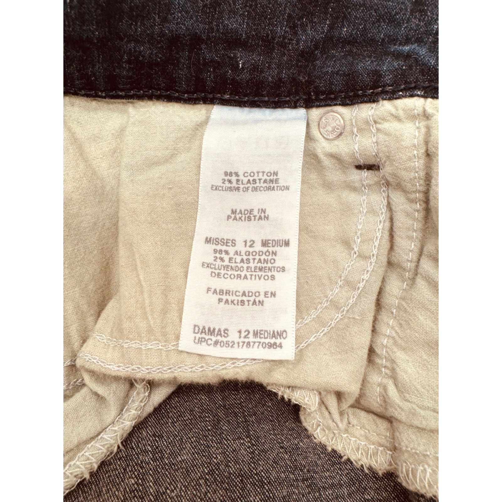 Levi's VINTAGE Levis Signature Womens 12 M Medium Low Rise Boot Cut Jeans Misses Denim 3011 Size 34" / US 12 / IT 48 - 4 Thumbnail