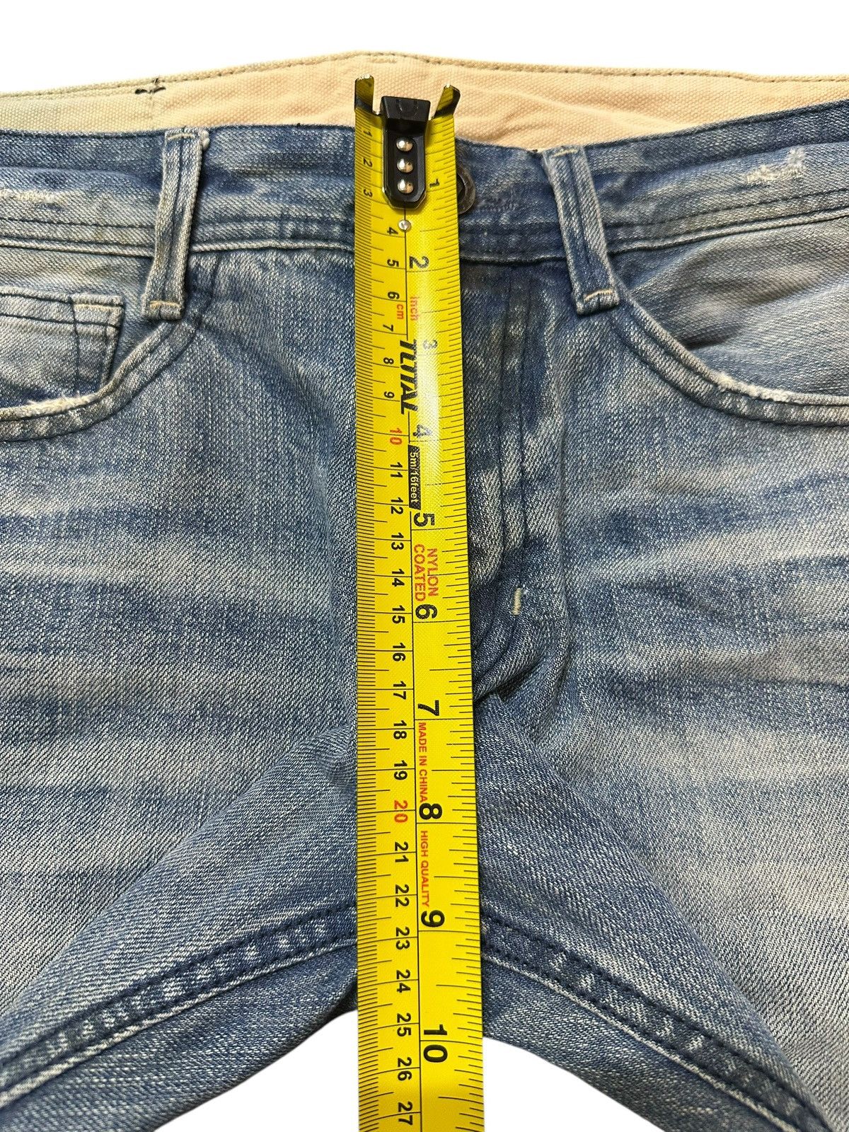 Japanese Brand Vintage Japanese Brand Blue Faded Wash Style Jeans Size US 31 - 15 Thumbnail