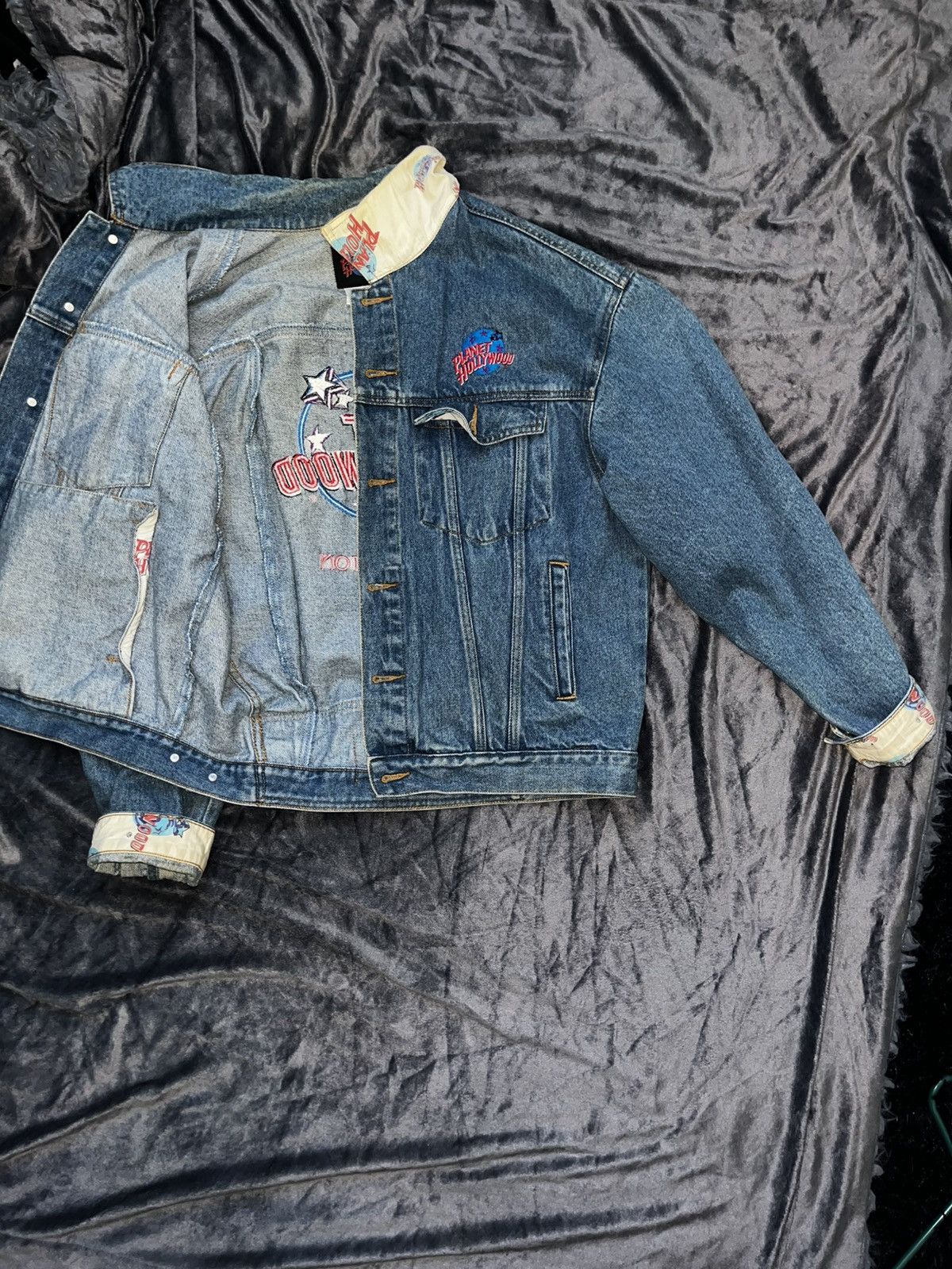 Planet Hollywood Vintage 90s Planet Hollywood Jean/ Denim Jacket Size M / US 6-8 / IT 42-44 - 10 Thumbnail