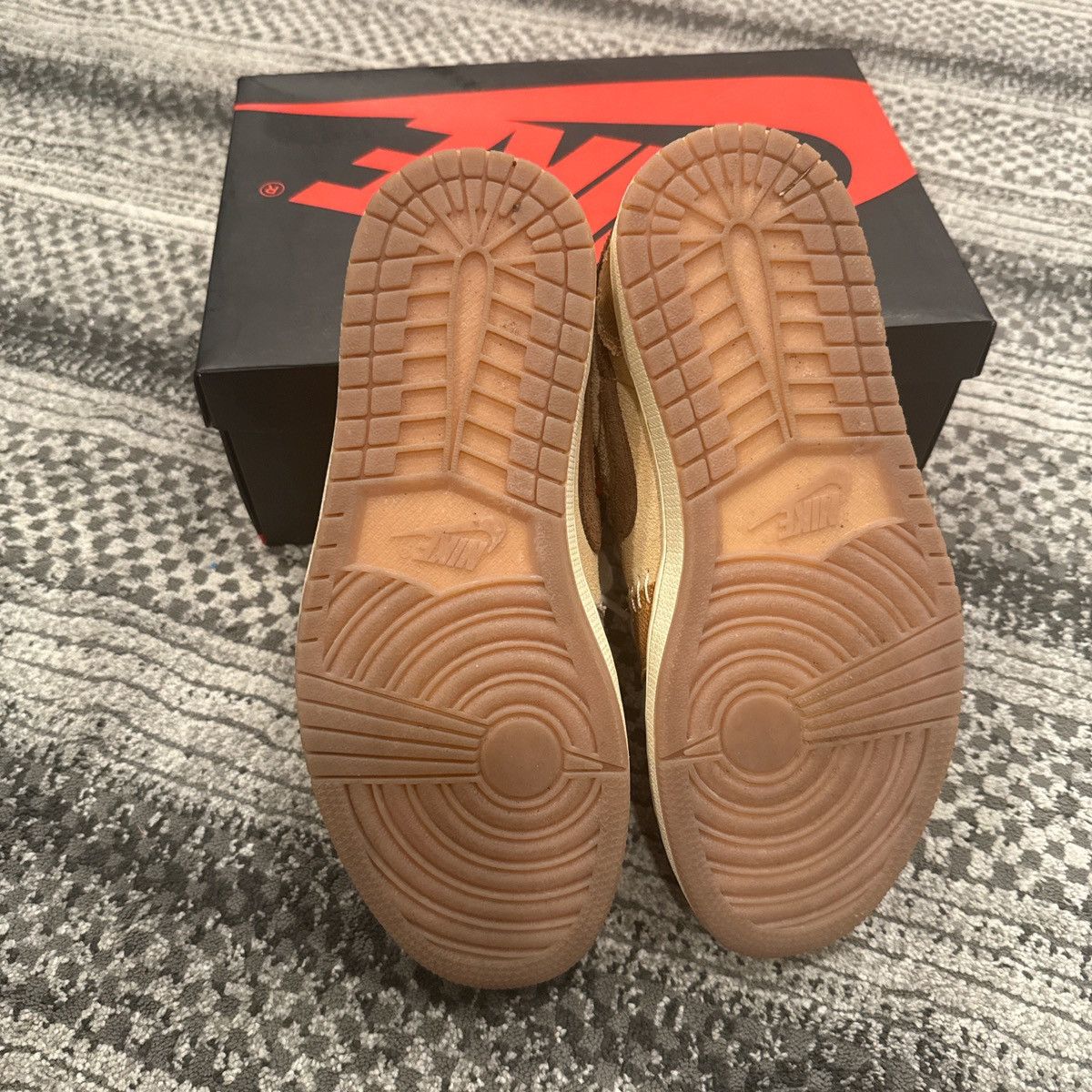 Nike Zion Williamson x Air Jordan 1 Retro Low OG 'Voodoo' Size US 7.5 / EU 40-41 - 6 Thumbnail
