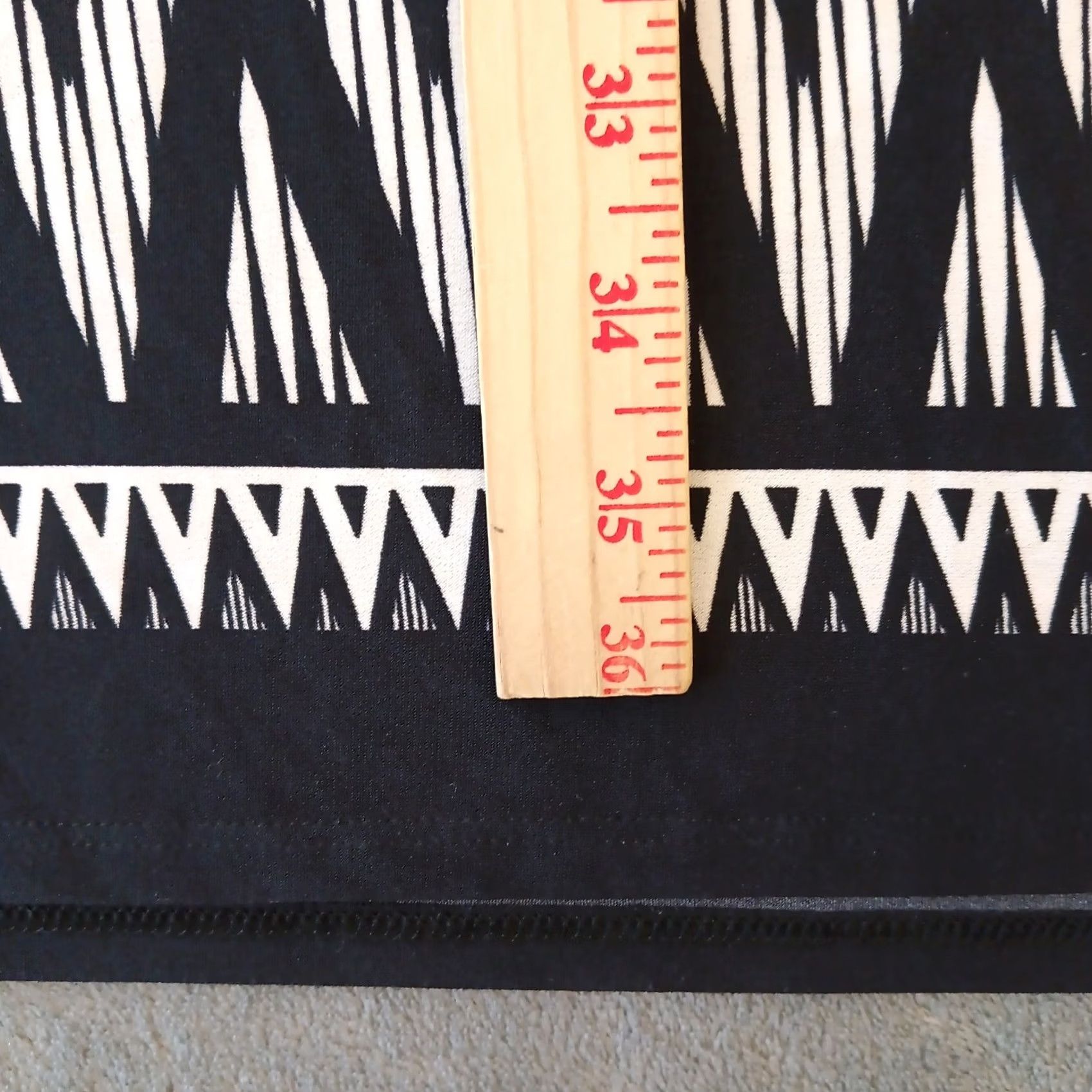 Vintage Chico's Maxi Skirt Size 1 Black Geometric Pull On Slit Stretch Elastic Waist Size 25" / US 0 / IT 36 - 5 Thumbnail