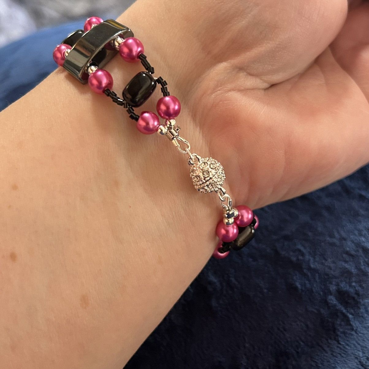 Handmade Handcrafted fuchsia pink Czech glass pearl hematite bracelet Size ONE SIZE - 3 Thumbnail