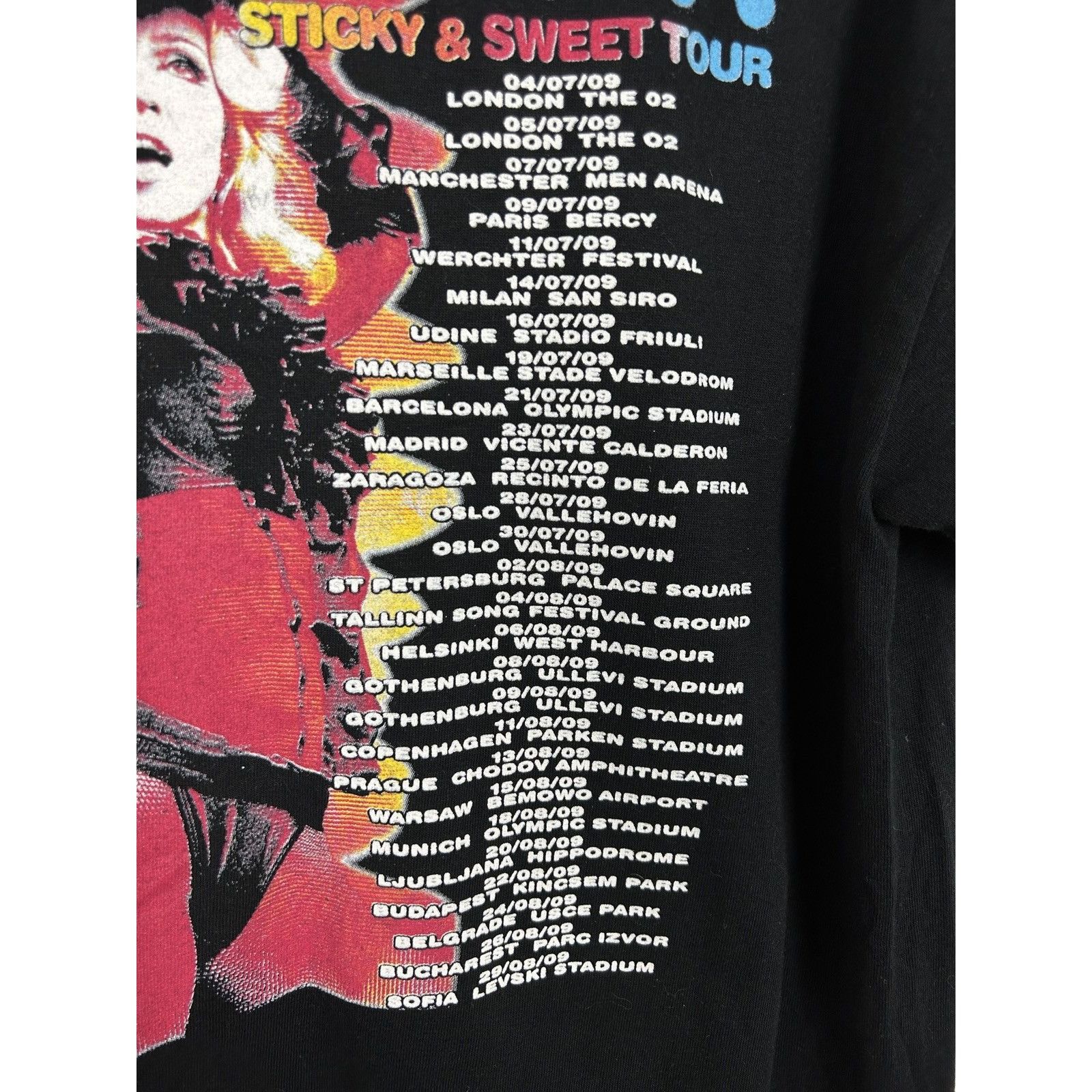 Band Tees 00s Vintage Madonna 2009 Sticky & Sweet Tour T-Shirt Size US M / EU 48-50 / 2 - 5 Thumbnail