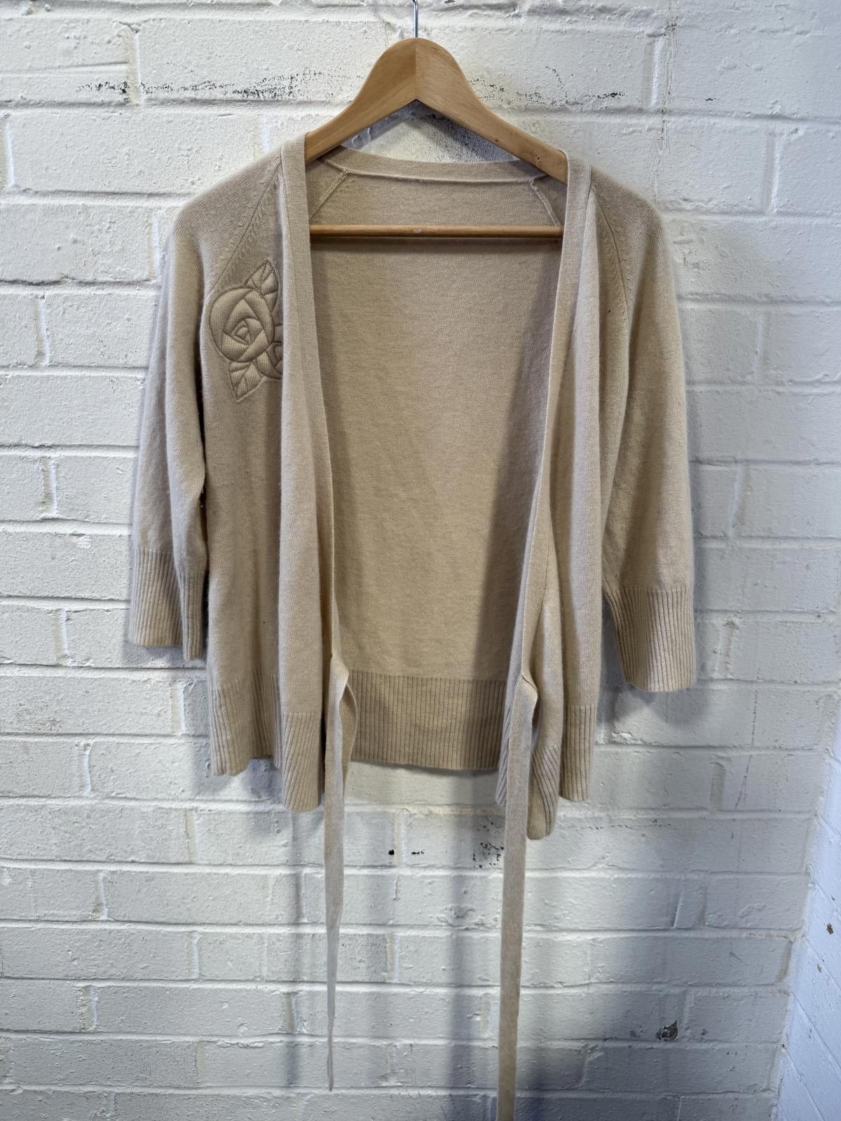 Designer Beige Women's Knit Wrap Cardigan Sweater Size S Size S / US 4 / IT 40 - 4 Thumbnail