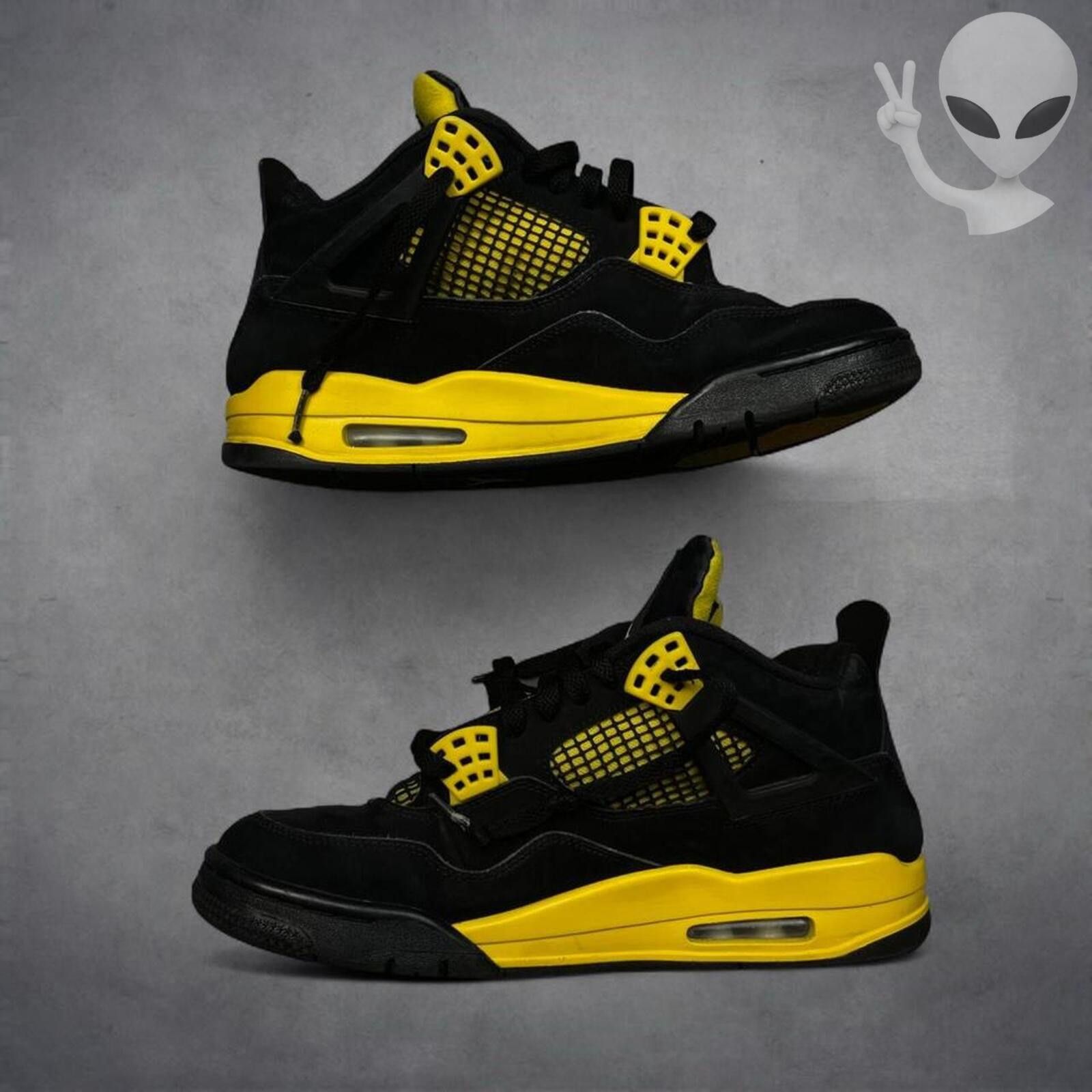 Nike Jordan 4 Retro Thunder Mens 10 Black Yellow DH6927-017 Size US 10 / EU 43 - 3 Thumbnail