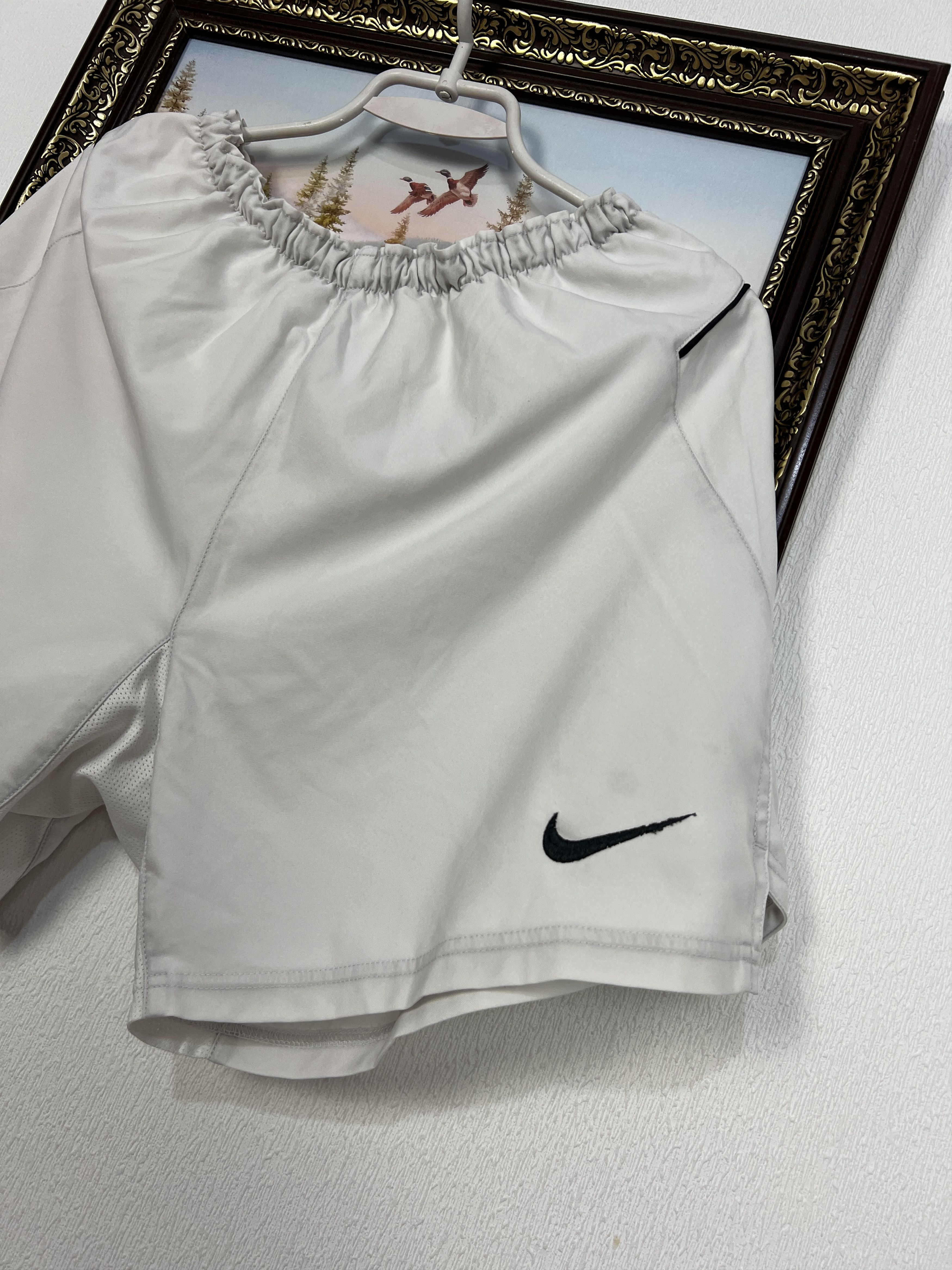 Nike Vintage Manchester United Football Shorts Soccer Athletic Size US 30 / EU 46 - 2 Thumbnail