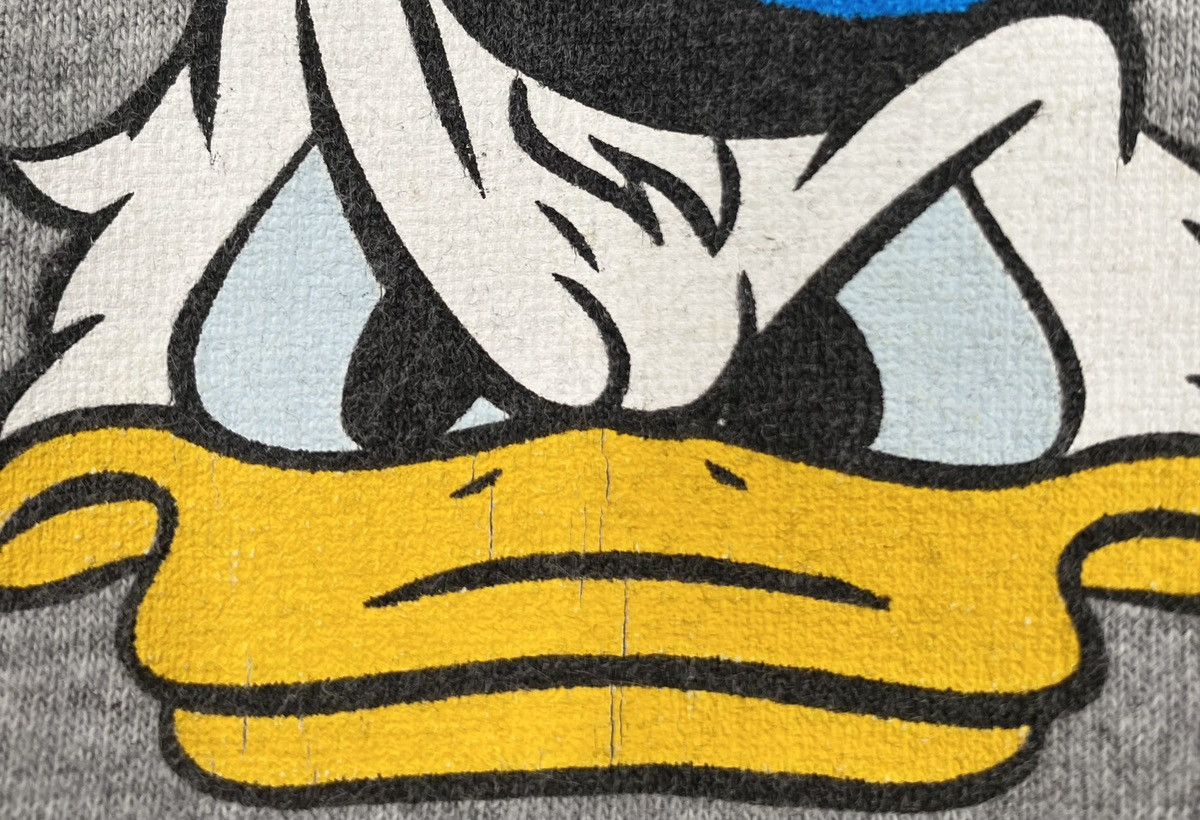 Disney VTG 90’s Walt Disney Donald Duck Crabby Yet Loveable Tank Size US M / EU 48-50 / 2 - 7 Thumbnail