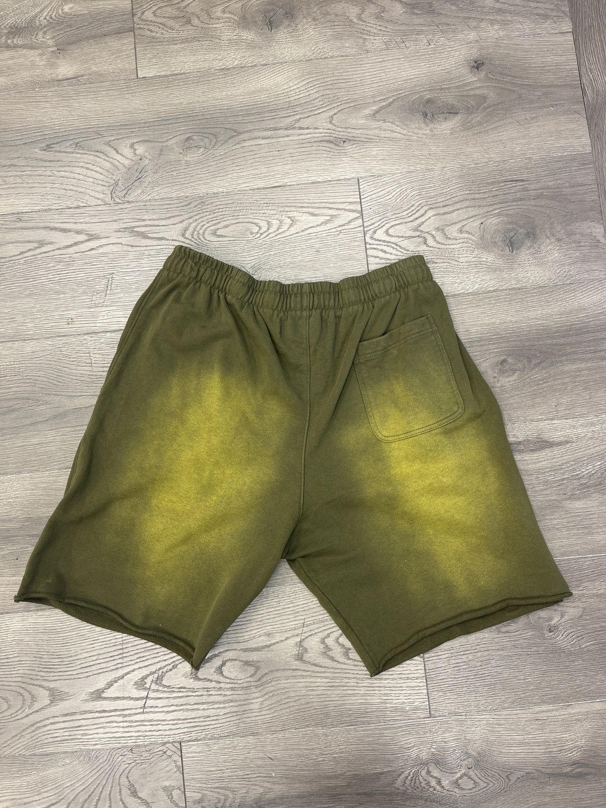 Vertabrae Vertabrae D-2 Sweat Shorts Olive/Yellow XL Size US 36 / EU 52 - 2 Thumbnail