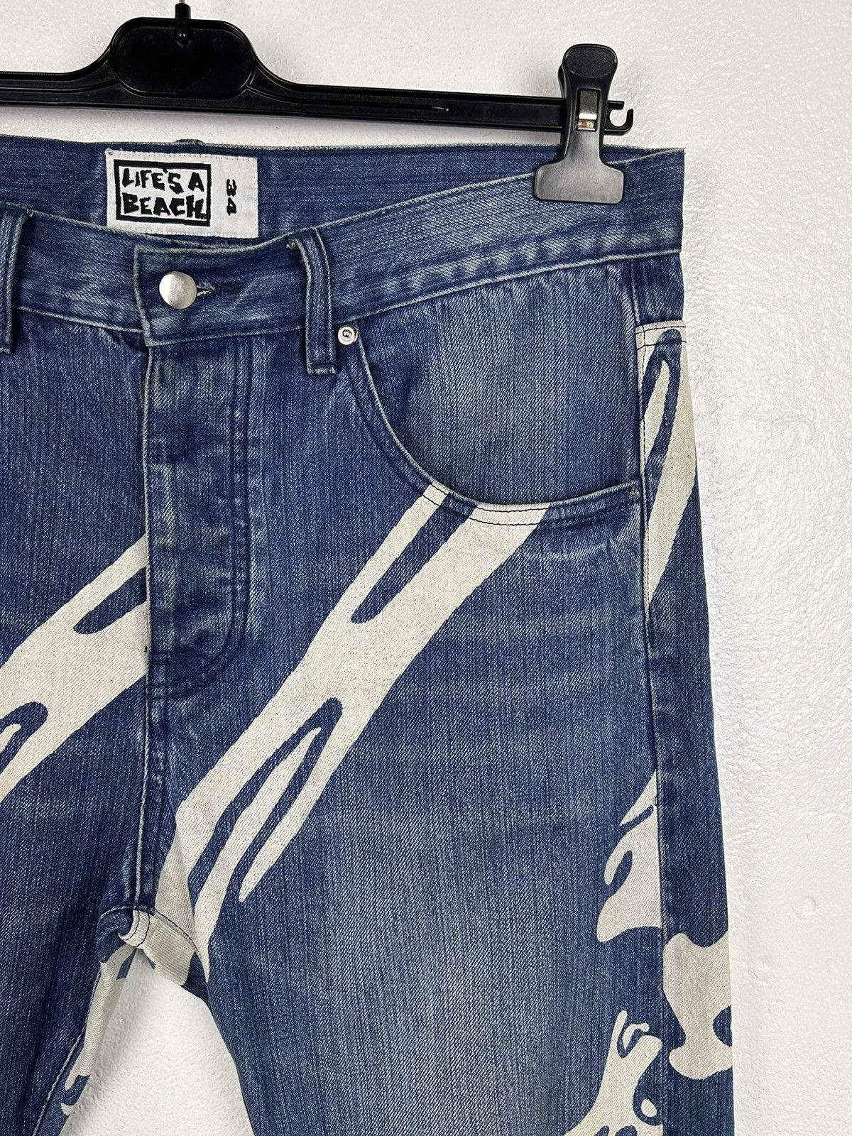 Life's a Beach Life's A Beach Allover Bones Print Denim Jeans Surfing Size US 34 / EU 50 - 2 Thumbnail