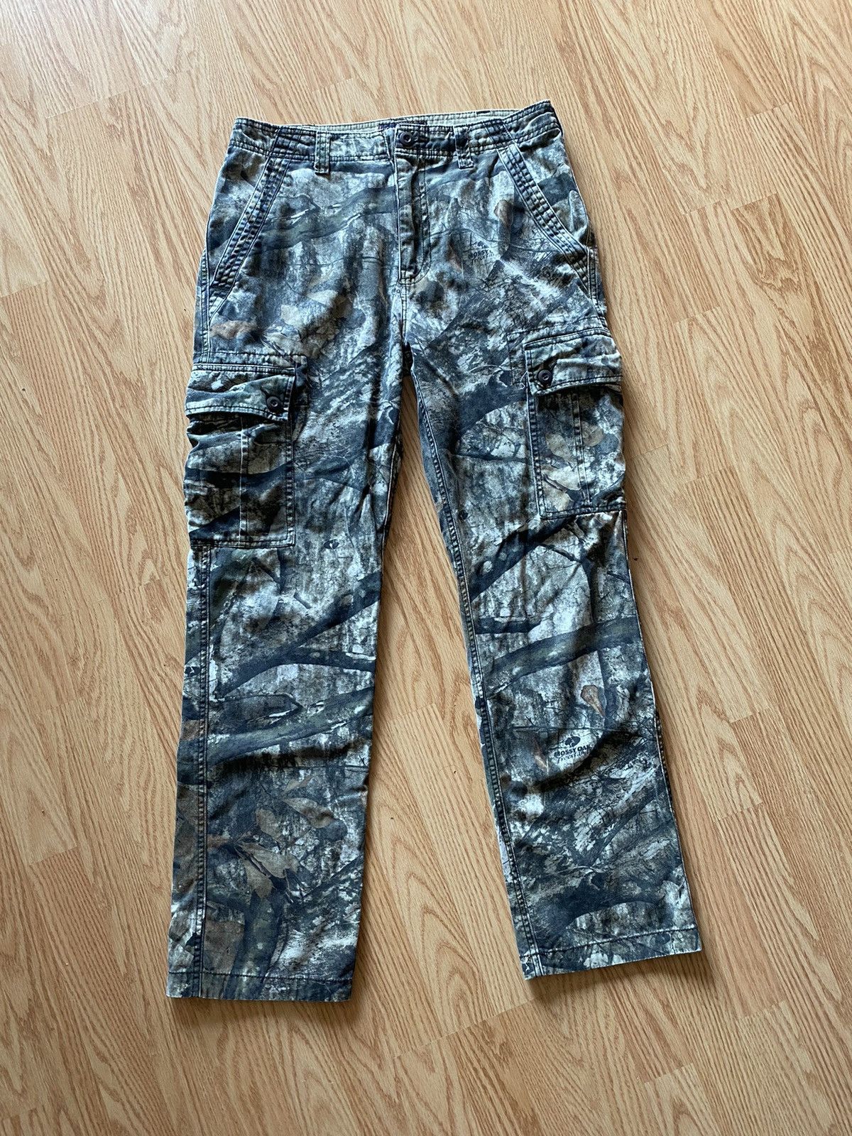 Vintage Vintage Mossy Oak Realtree Camo Cargo Pants Rare crazy Y2k Size US 30 / EU 46 - 1 Thumbnail