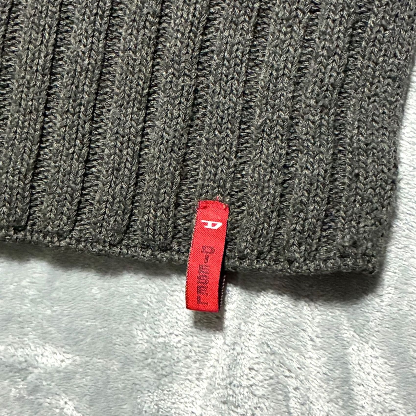 Diesel VINTAGE Diesel Ribbed Knit Full Zip Sweater Vest Charcoal Grey Made in Italy Small Womens Size S / US 4 / IT 40 - 3 Thumbnail
