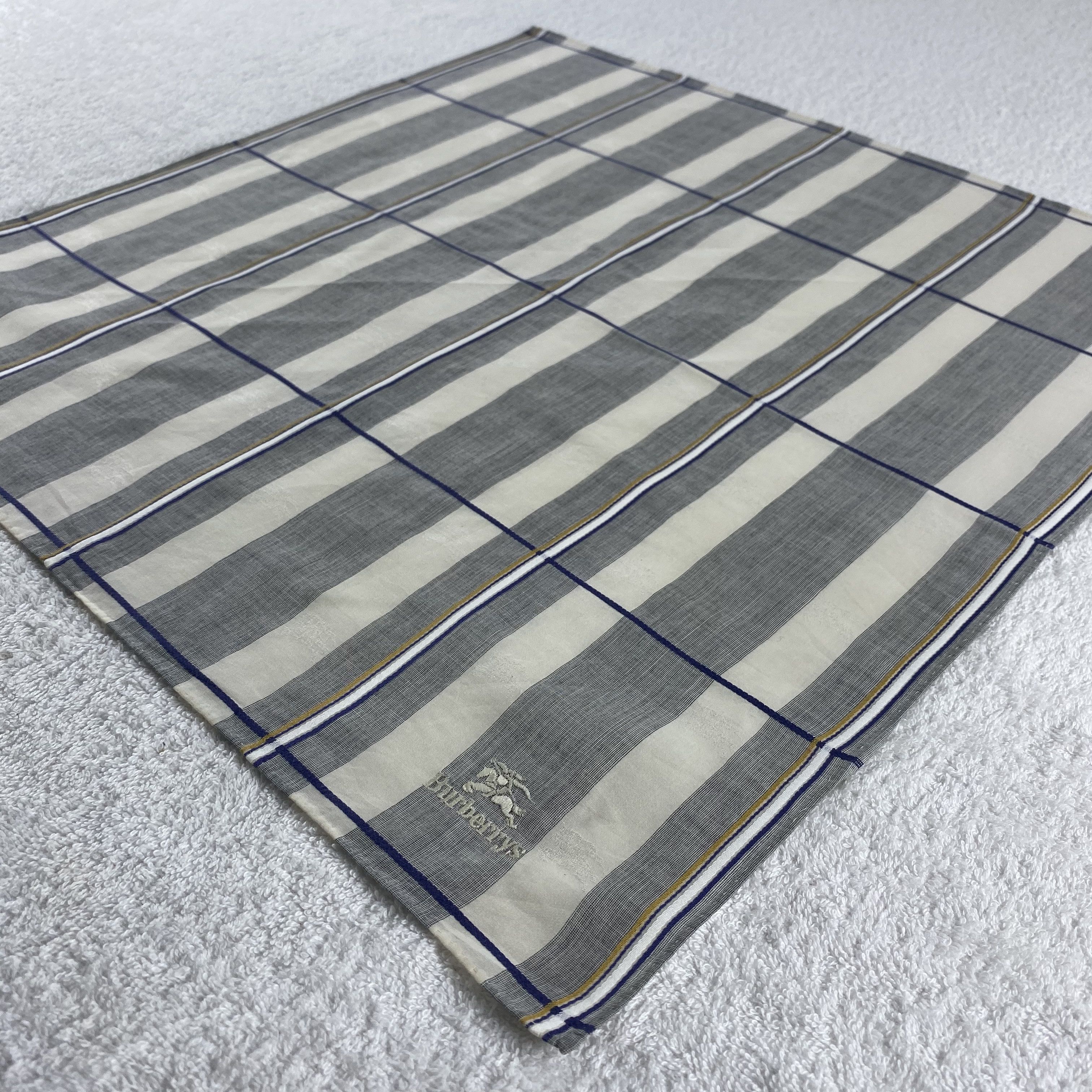 Burberry × Vintage Burberry Bandana/ Handkerchief / Neckerchief Size ONE SIZE - 4 Thumbnail