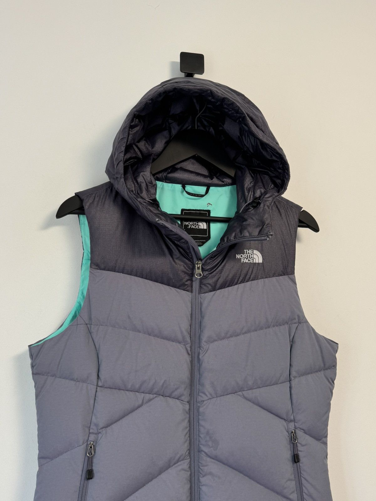The North Face ☔️The North Face Vintage Vest Women’s Y2K style Size M / US 6-8 / IT 42-44 - 2 Thumbnail