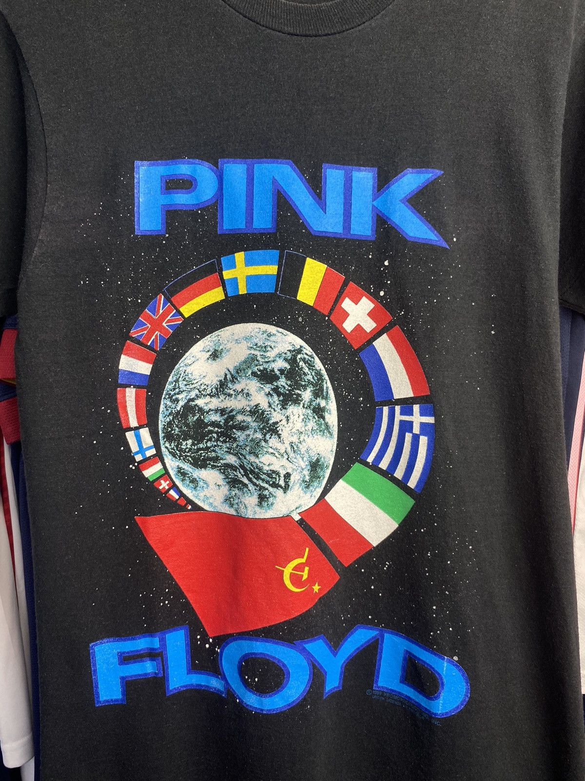 Band Tees 1989 VINTAGE PINK FLOYD T-SHIRT ‘89 WOURLD TOUR Size US S / EU 44-46 / 1 - 3 Thumbnail