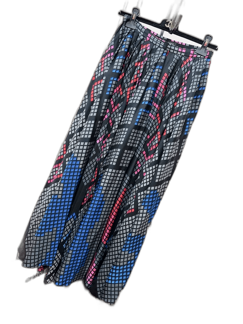 Chanel Chanel Airport Series Mosaic Plaid Maxi Skirt Size 28" / US 6 / IT 42 - 1 Thumbnail