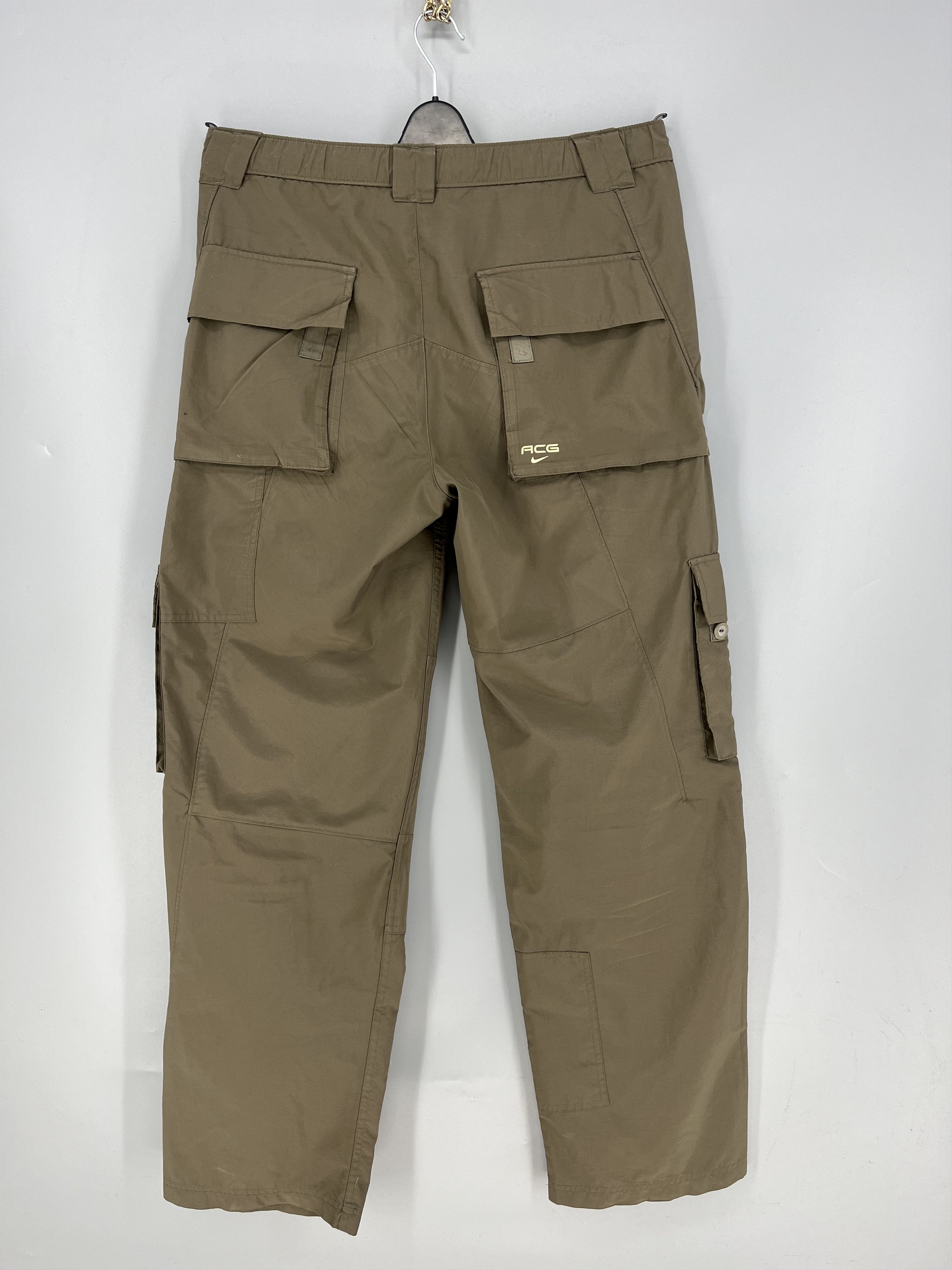 Vintage Vintage Nike ACG Men Cargo Pants Wide Leg size M Size US 32 / EU 48 - 9 Thumbnail
