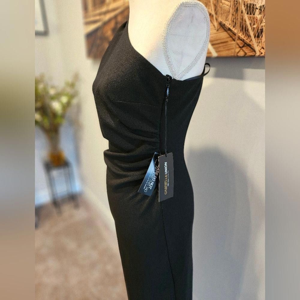 Designer Nwt New York & Co Chic One-Shoulder Black Bodycon Dress Size XS / US 0-2 / IT 36-38 - 2 Thumbnail