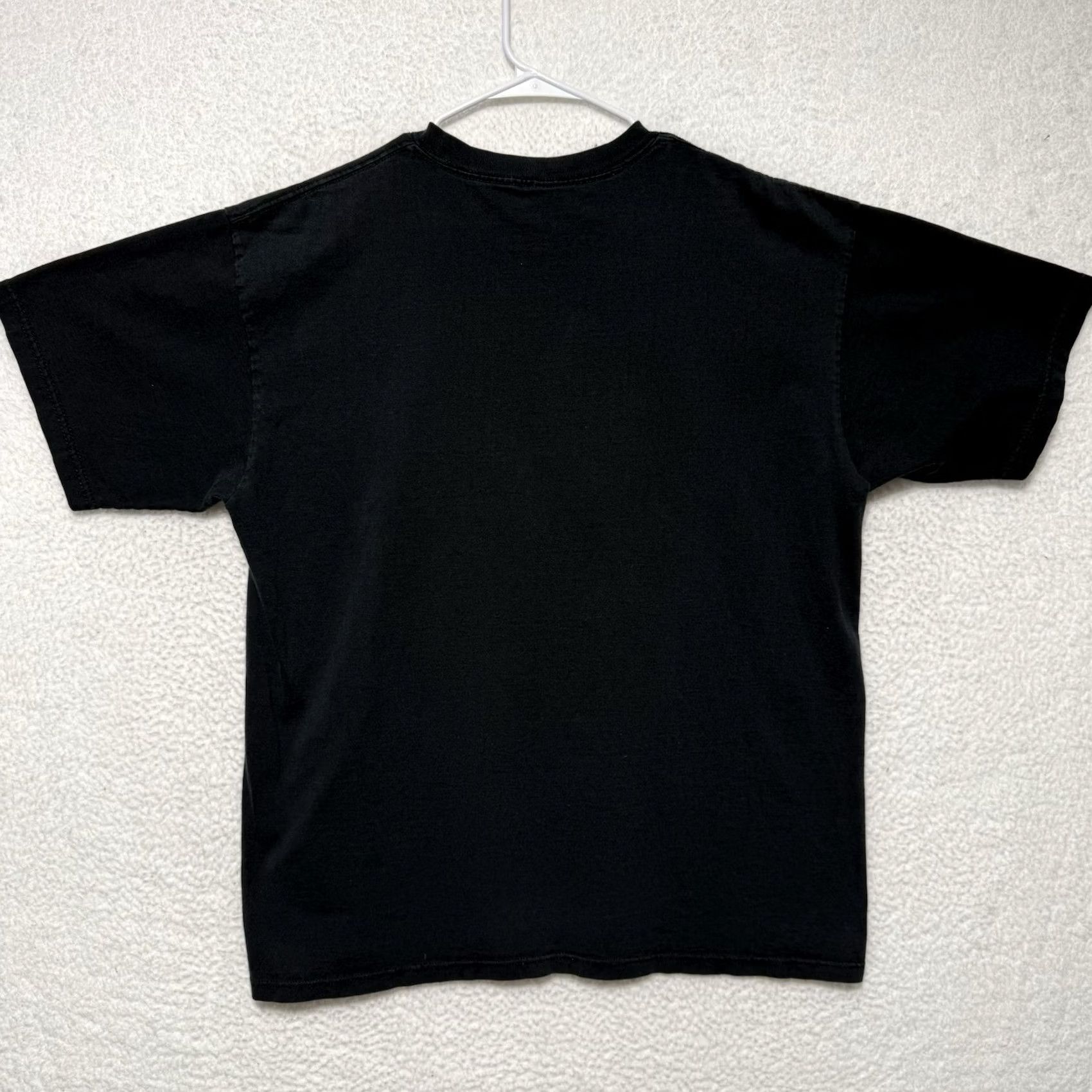 Vintage VINTAGE Jensen Activewear T-Shirt Mens XL Black 100% Cotton Short Sleeve Graphic Tee Peace USA 2001 Pat Humphries Indonesian? Size US XL / EU 56 / 4 - 3 Thumbnail