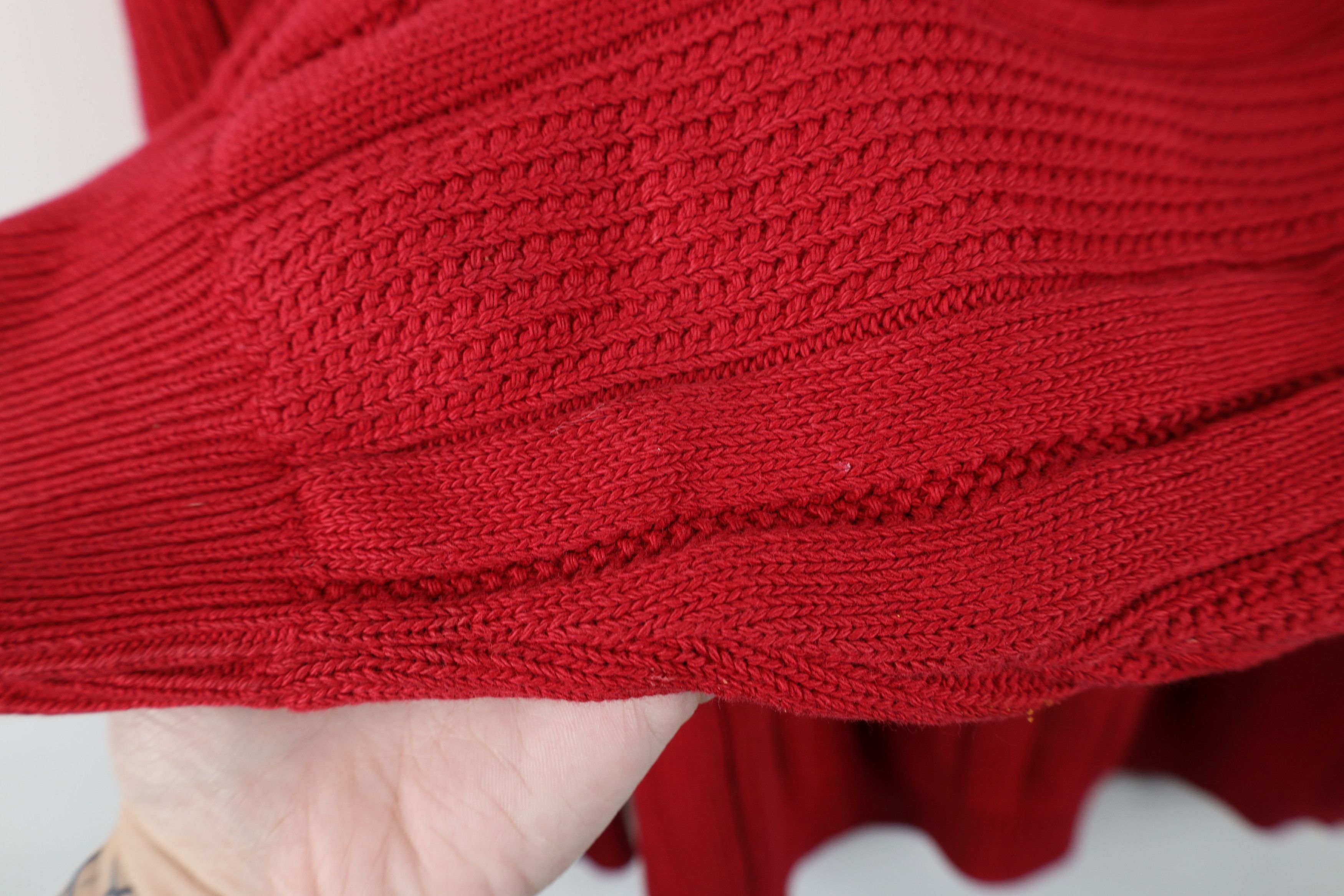 Vintage Vintage 90s Streetwear Ribbed Knit Crewneck Sweater Red Size US L / EU 52-54 / 3 - 8 Thumbnail