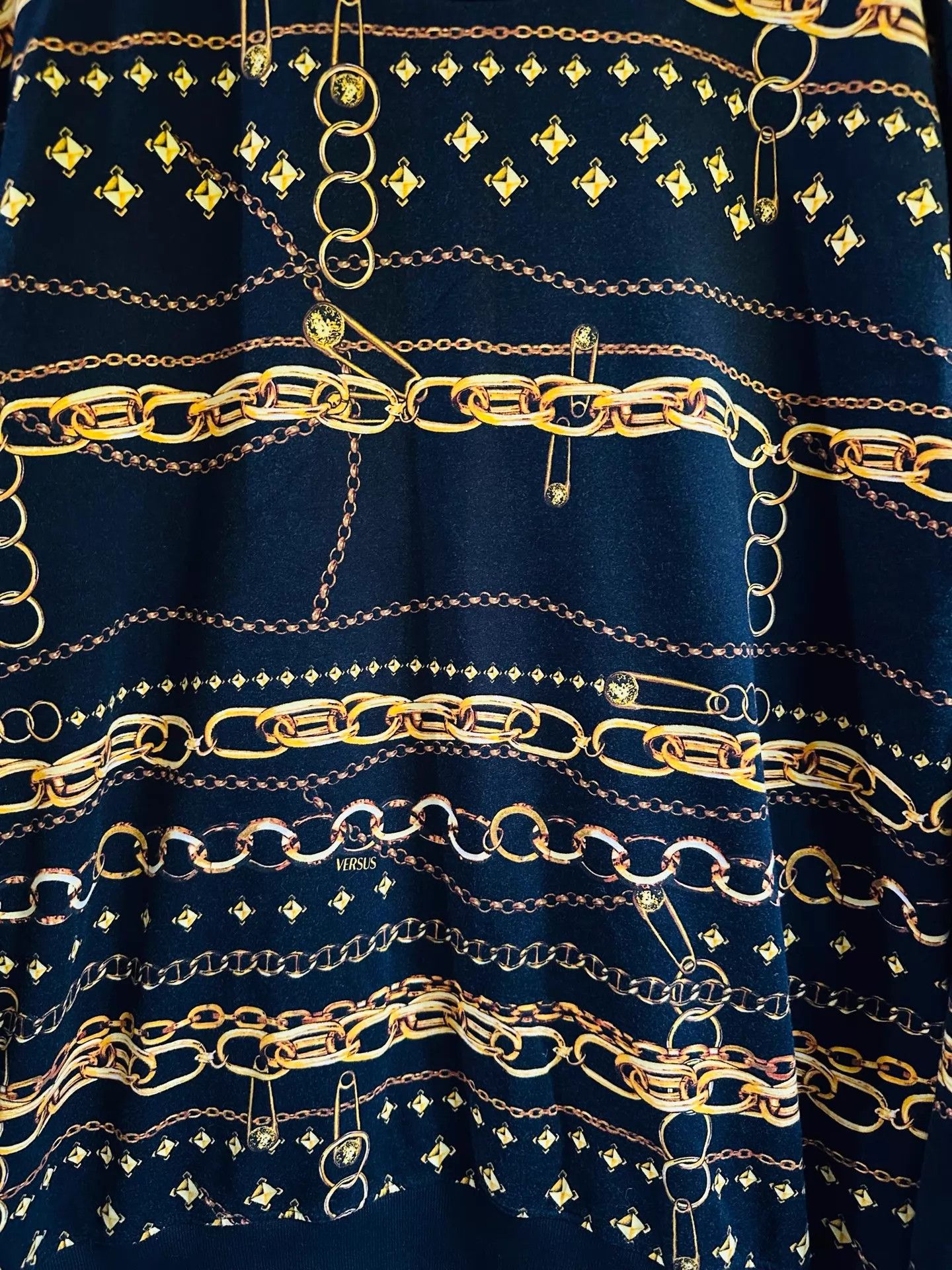 Versace Versace Runway Ring-Embellished Printed Hoodie XL Size US XL / EU 56 / 4 - 6 Thumbnail