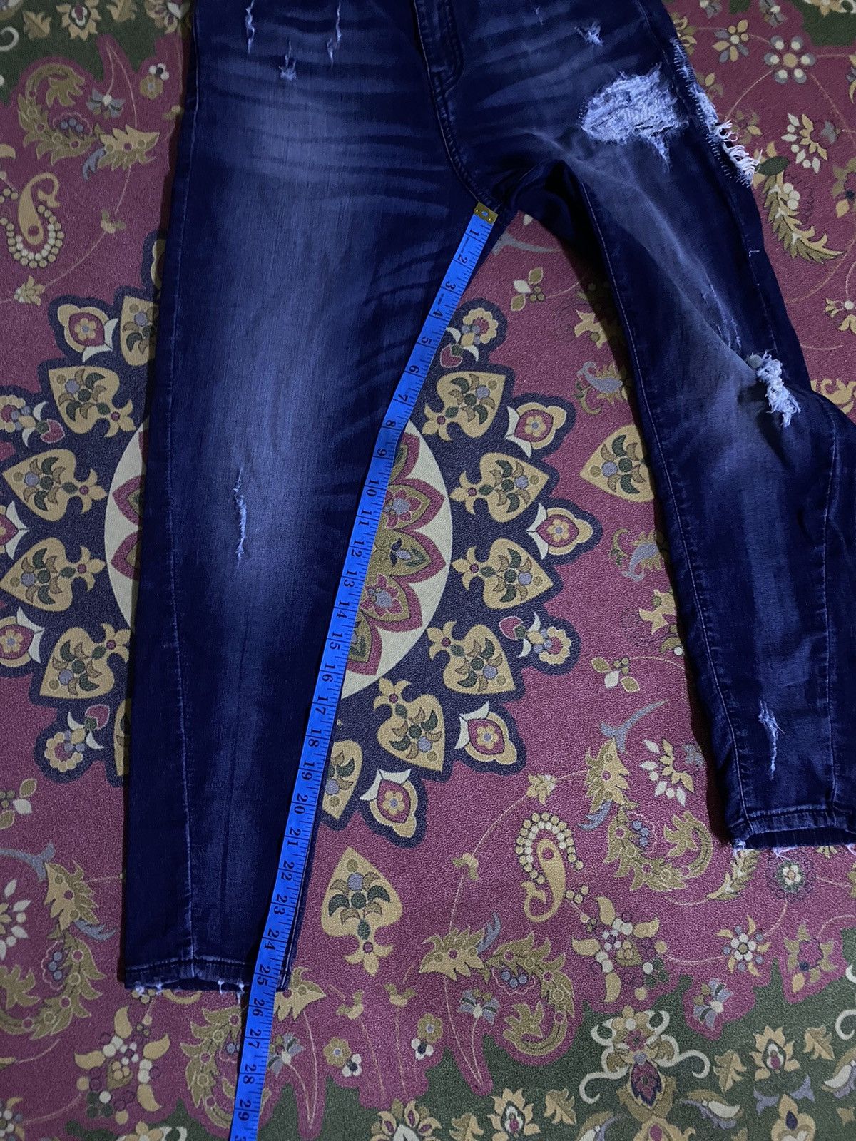 Diesel 🔥RARE🔥🔥DIESEL Slim Fit Distressed Denim Jeans Size US 27 - 21 Thumbnail