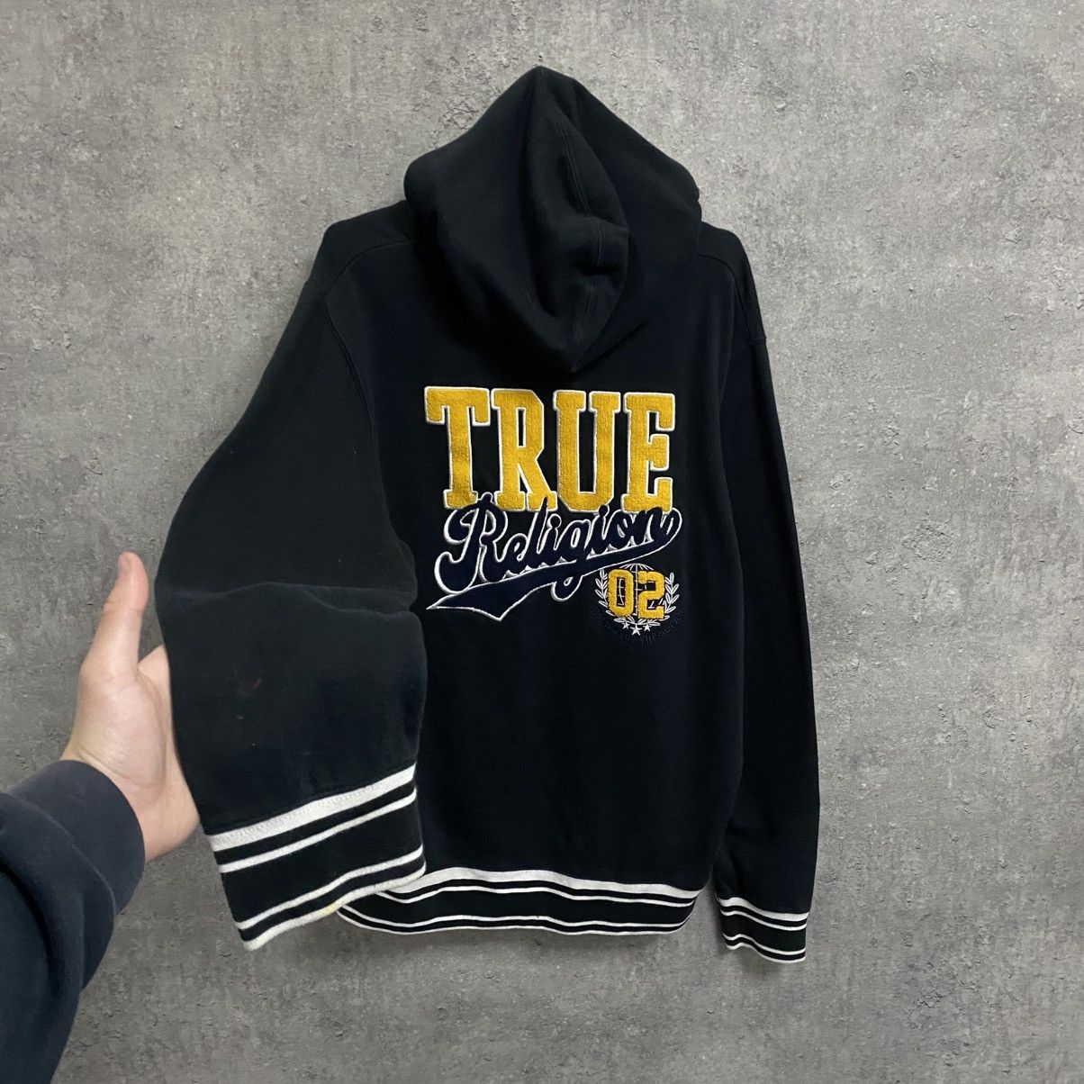 True Religion True Religion Hoodie Big Logo Size US XL / EU 56 / 4 - 6 Thumbnail