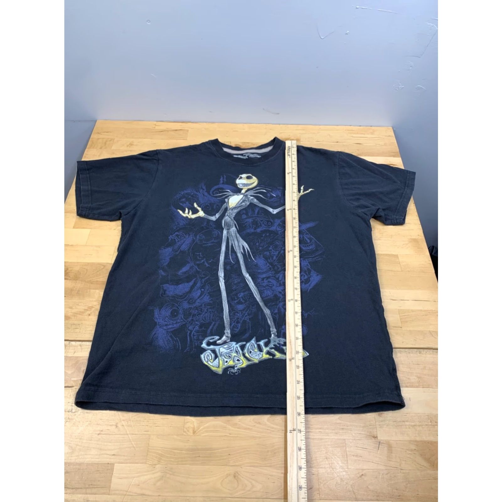 Disney VINTAGE Nightmare Before Christmas Shirt Men L Jack Skellington Black Short Sleeve 12104 Size US L / EU 52-54 / 3 - 5 Thumbnail