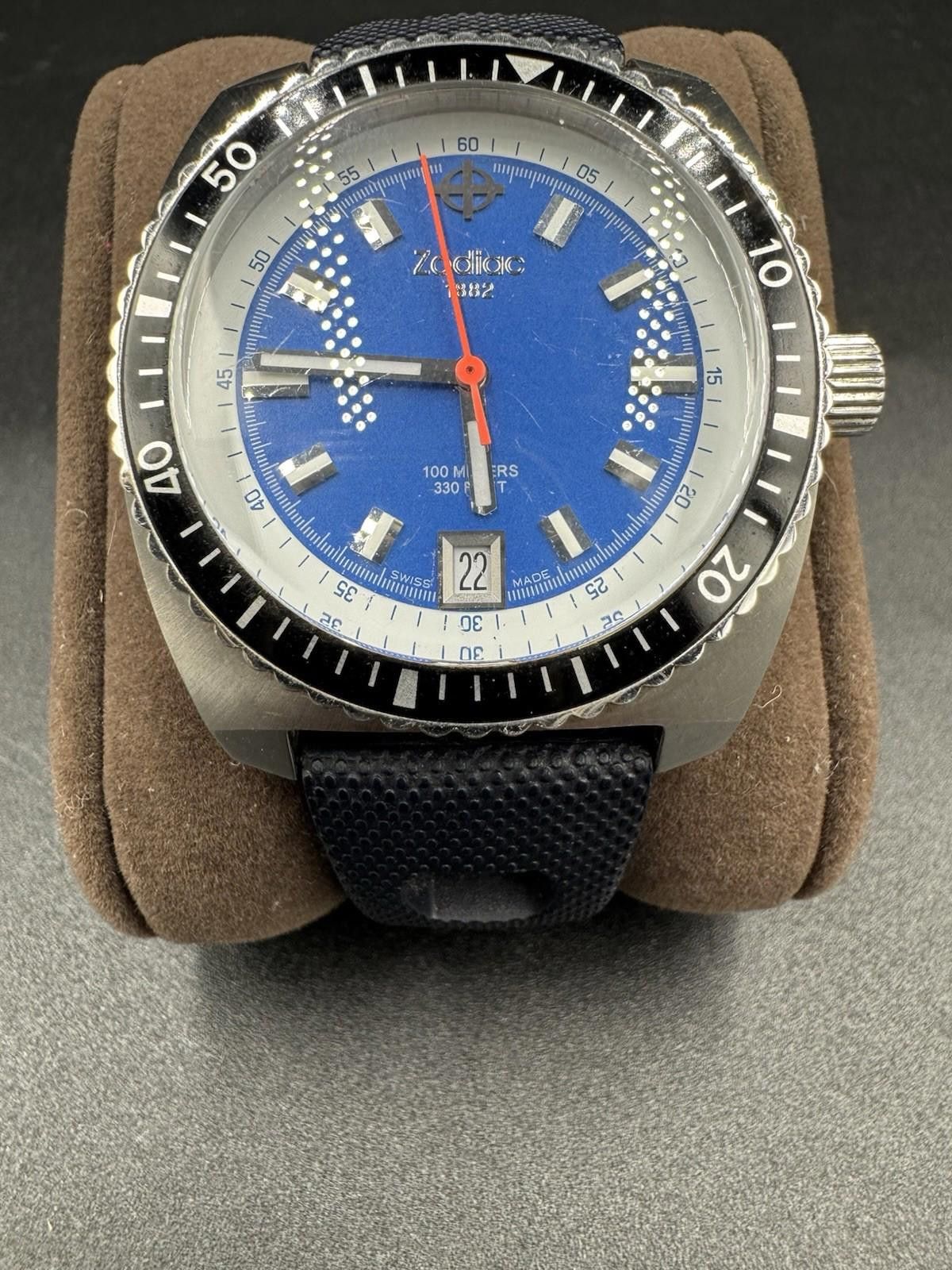 Other Rare ZODIAC " Sea Dragon " ZO2205 Quartz Swiss Men's Watch w Size ONE SIZE - 3 Thumbnail