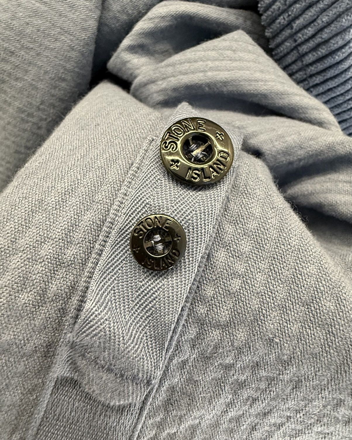 Stone Island LIKE NEW Jumbo Corduroy Overshirt – XL – Blue Size US XL / EU 56 / 4 - 5 Thumbnail