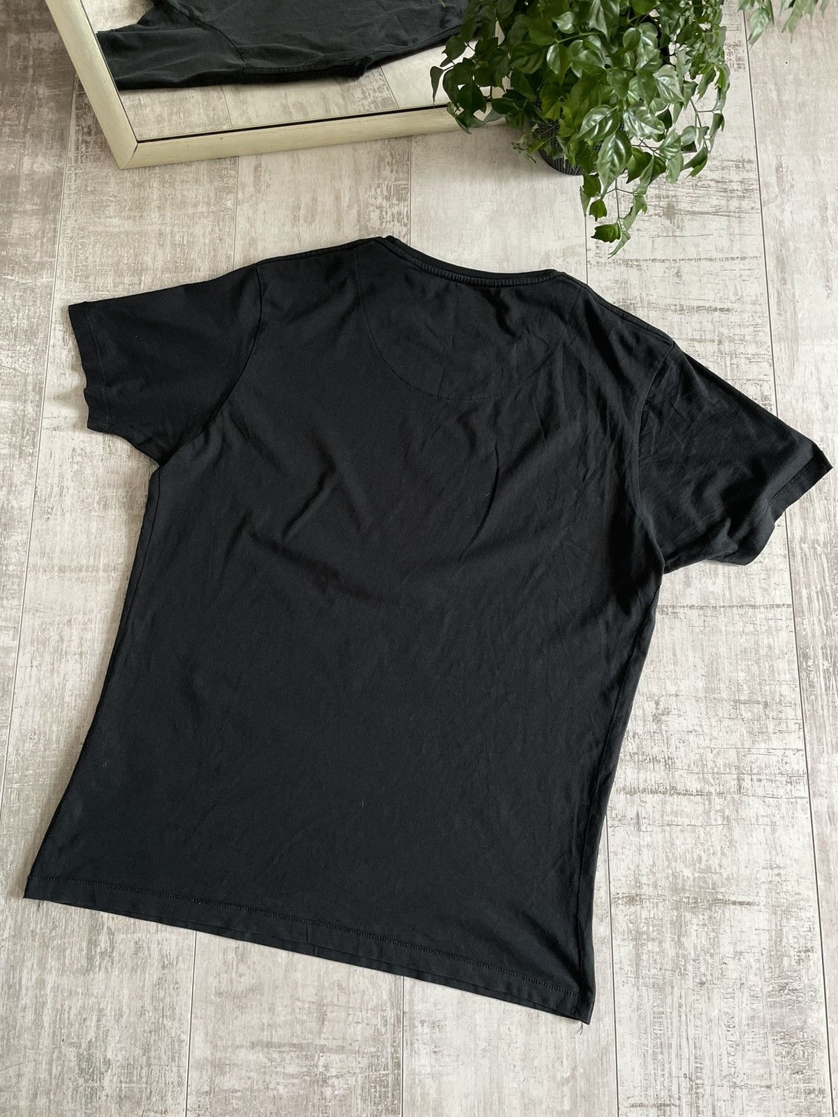 Vintage × Von Dutch Von Dutch Vintage Big Logo Gold T-Shirt Y2K Japanese Rare Size US L / EU 52-54 / 3 - 5 Thumbnail