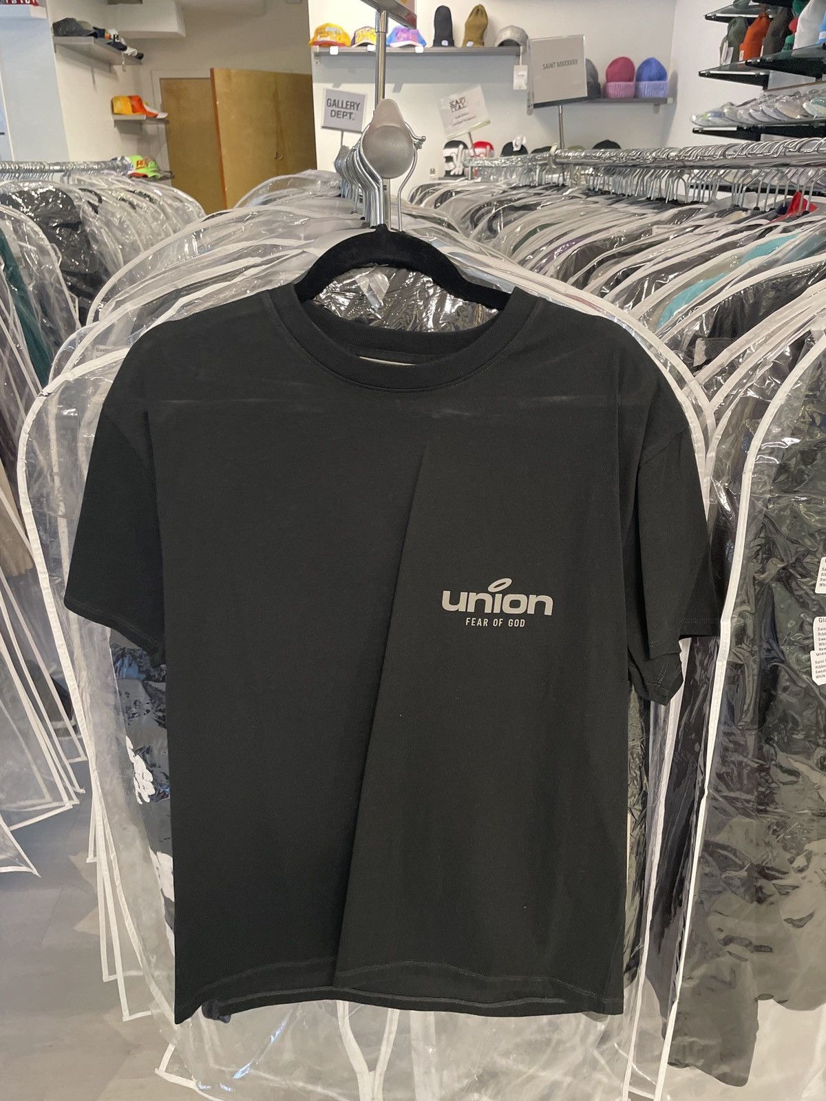 Fear of God × Union LA Fear of God x Union Shirt Black XS Size US XS / EU 42 / 0 - 1 Thumbnail