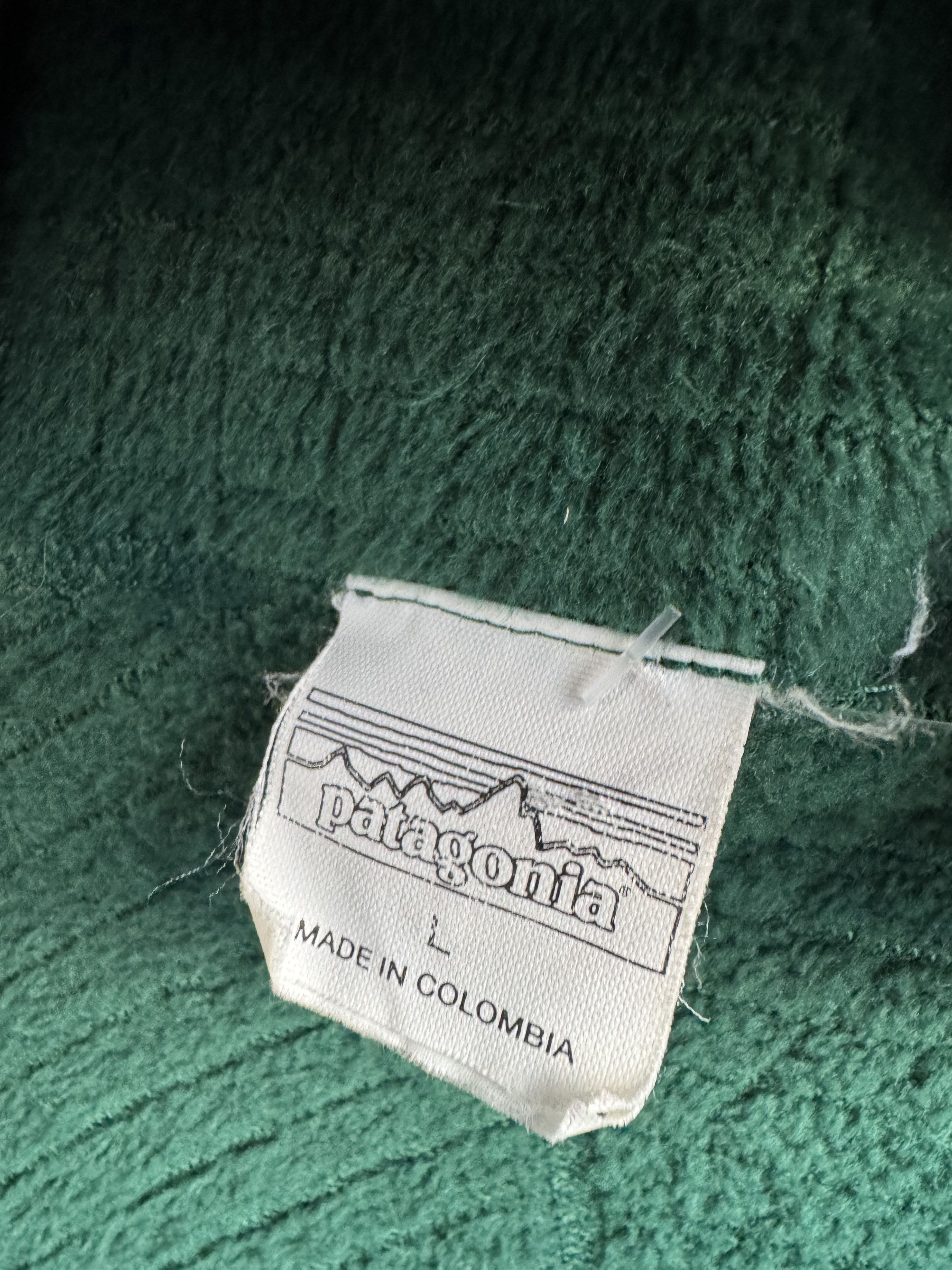Patagonia 2015 Patagonia R3 Hoody Jacket Reversible Size L Size US L / EU 52-54 / 3 - 6 Thumbnail