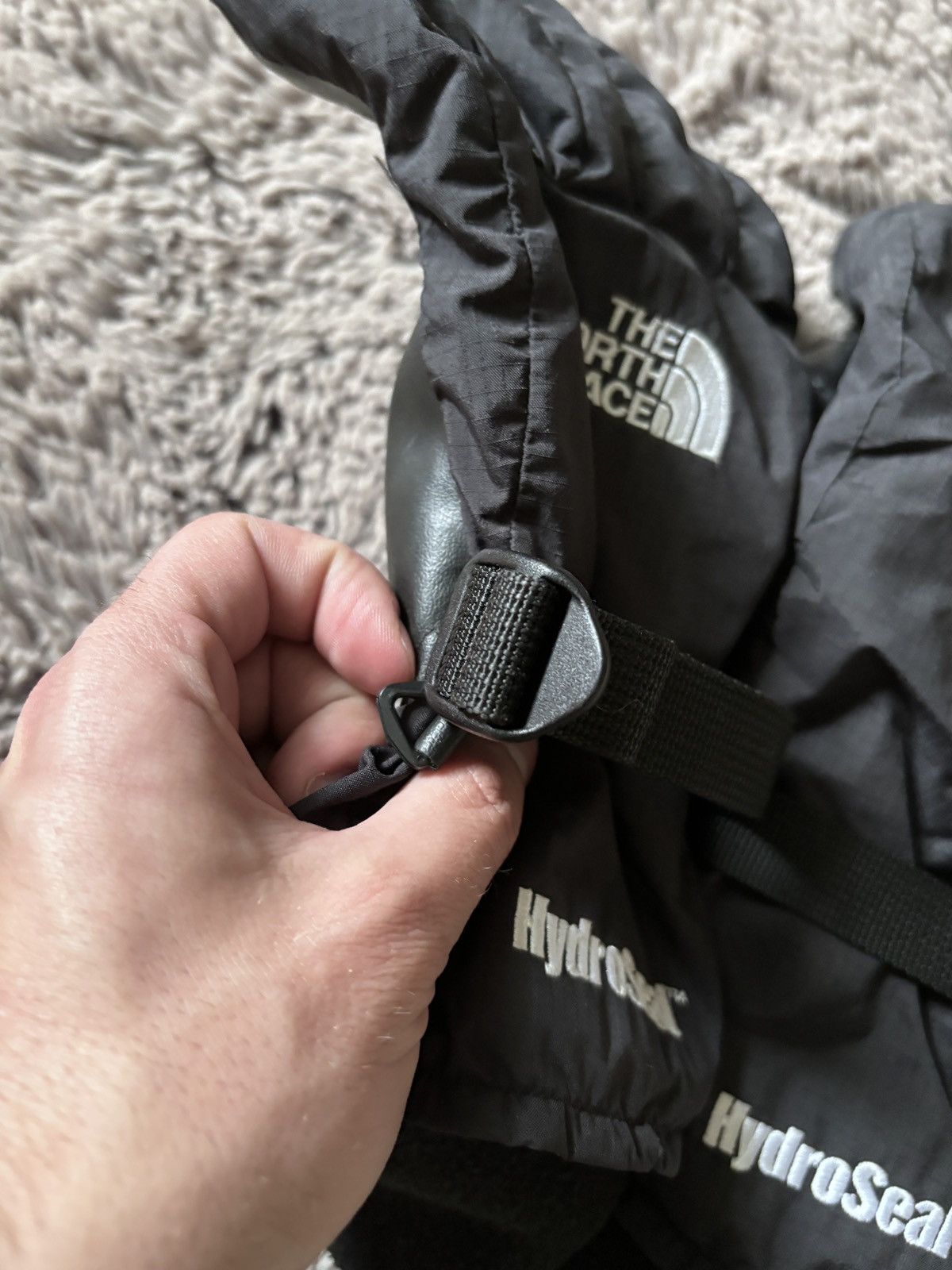 The North Face × Vintage The North Face Hydroseal vinatge black gloves size S Size ONE SIZE - 4 Thumbnail