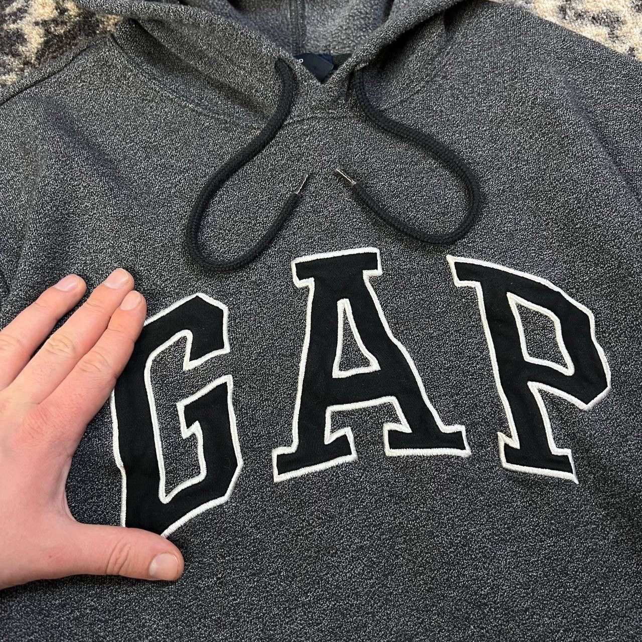 Gap Gap Vintage Y2K Big Embroidered Logo Hoodie Size US XL / EU 56 / 4 - 4 Thumbnail