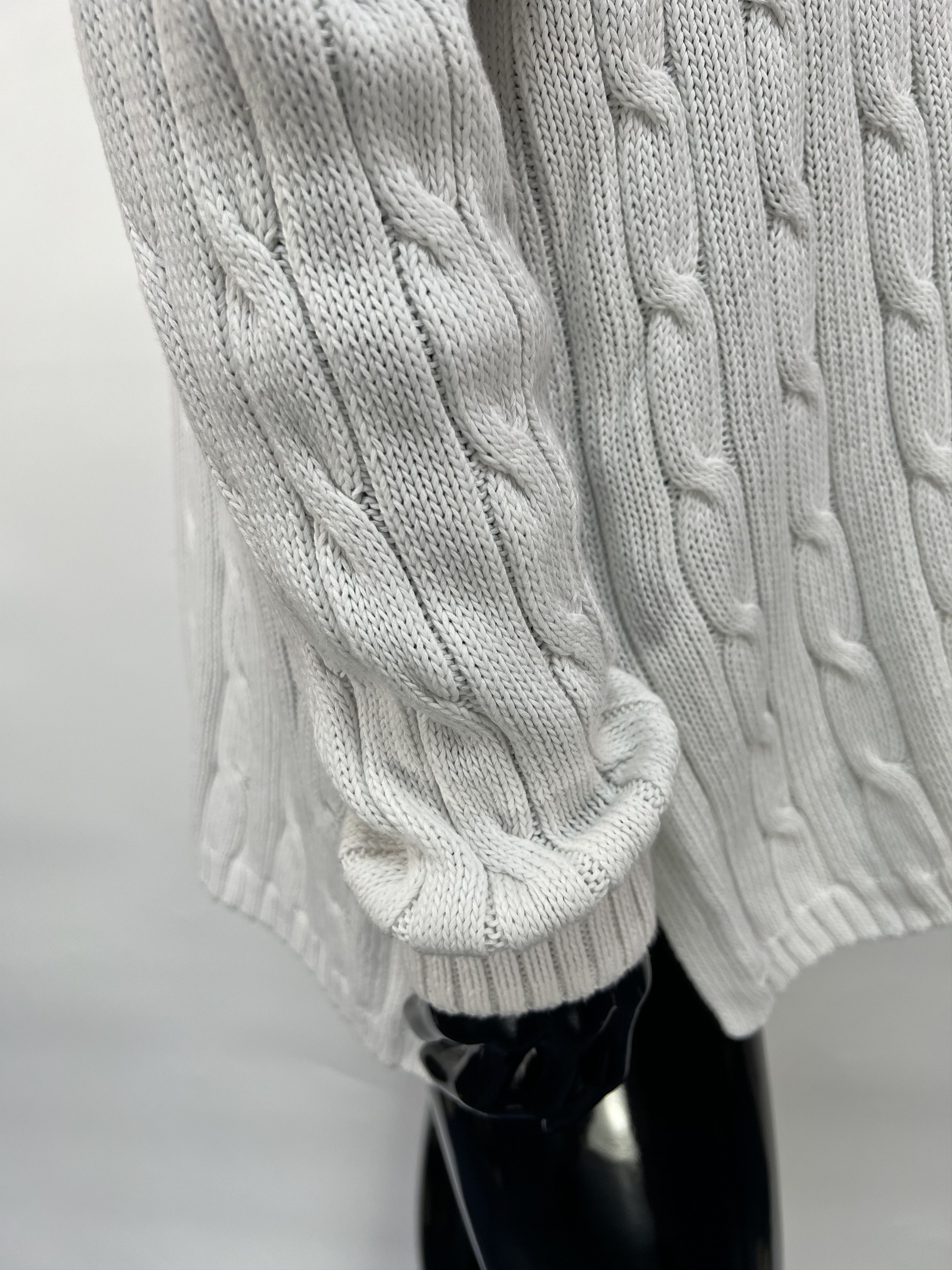 Polo Ralph Lauren Polo Ralph Lauren White Cotton Cable Knit V-Neck Sweater Size L / US 10 / IT 46 - 10 Thumbnail