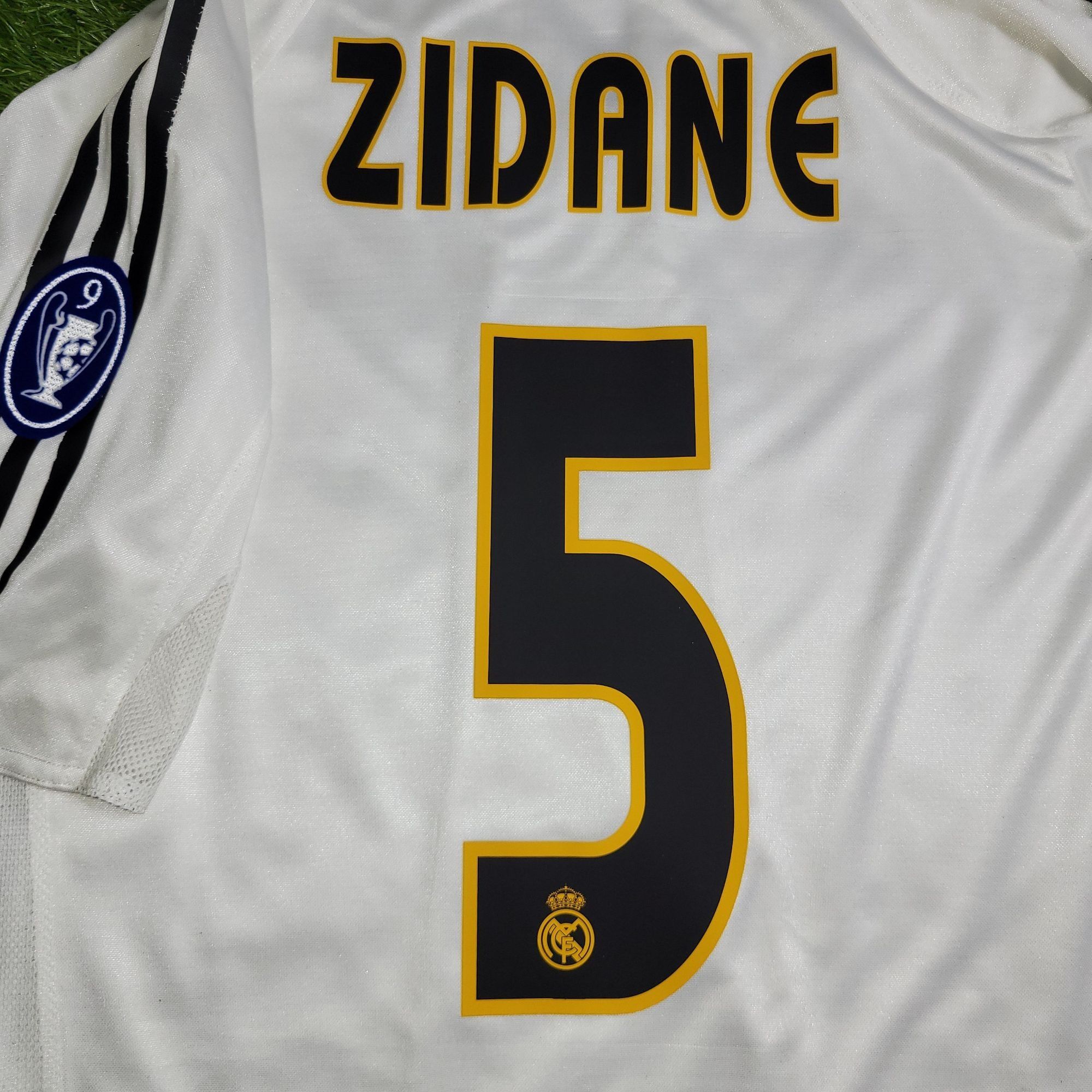 Adidas Zidane Real Madrid PLAYER ISSUE UEFA 2004 2005 Soccer Jersey Size US L / EU 52-54 / 3 - 4 Thumbnail