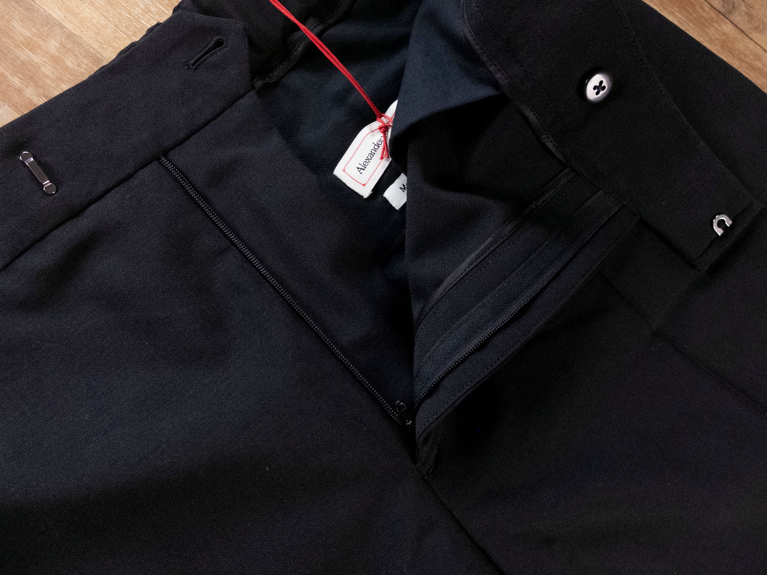 Alexander McQueen ALEXANDER MCQUEEN black cotton mohair wool shorts Size 36 Size US 36 / EU 52 - 6 Thumbnail