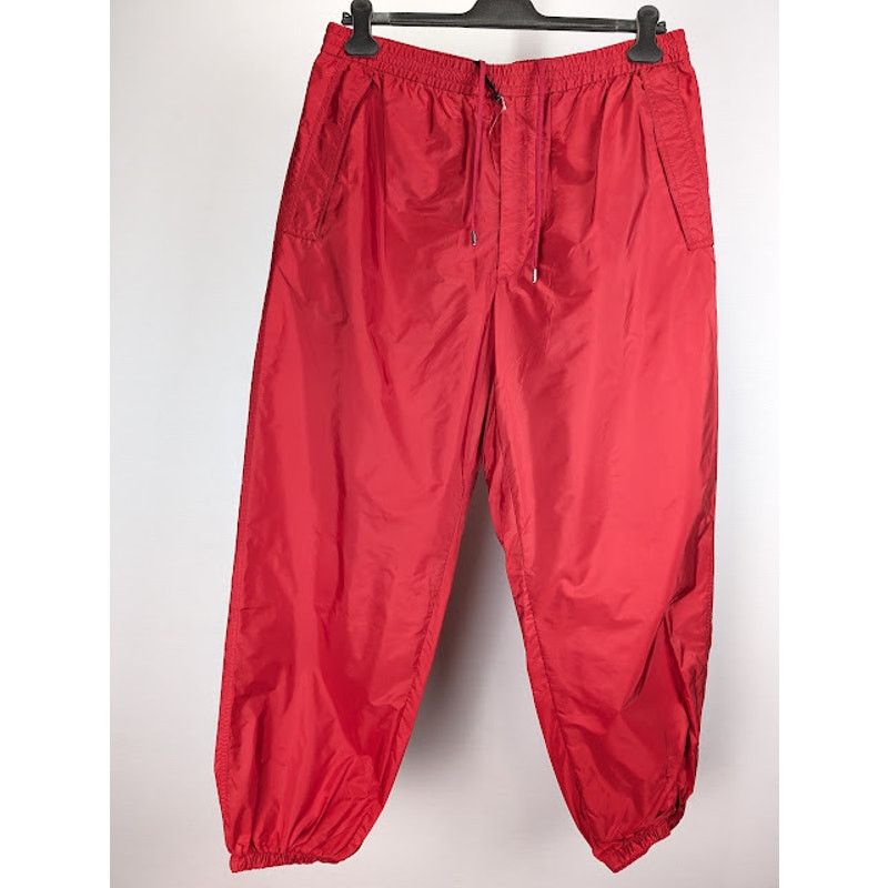 Prada o1rshd1 RE-Nylon Piuma Trousers in Red Size US 36 / EU 52 - 4 Thumbnail